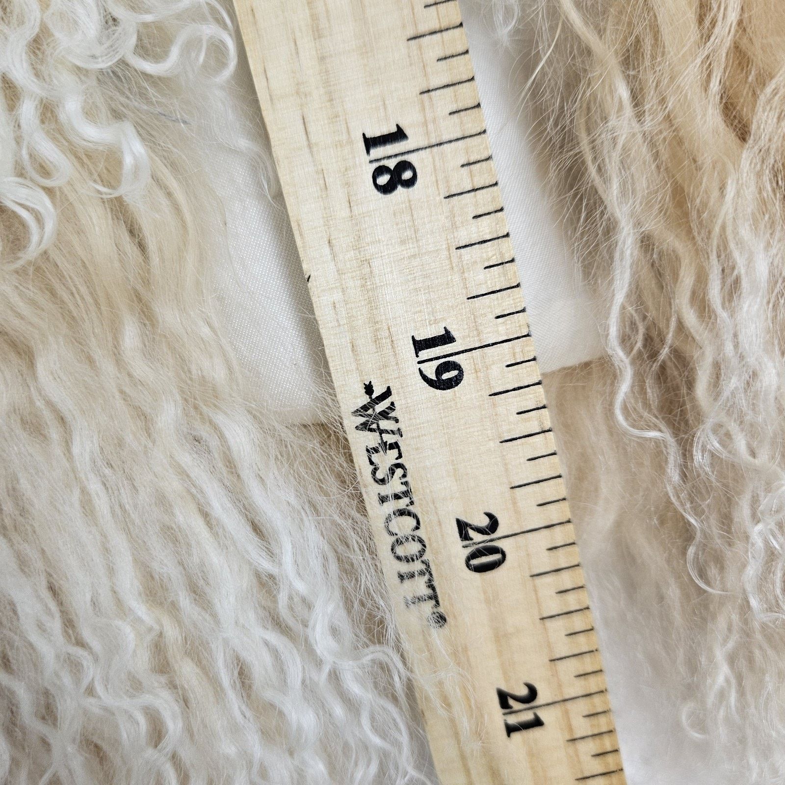 Other Trilogy Collections Michael McCollom Mongolian Lamb Vest Size S / US 4 / IT 40 - 18 Thumbnail