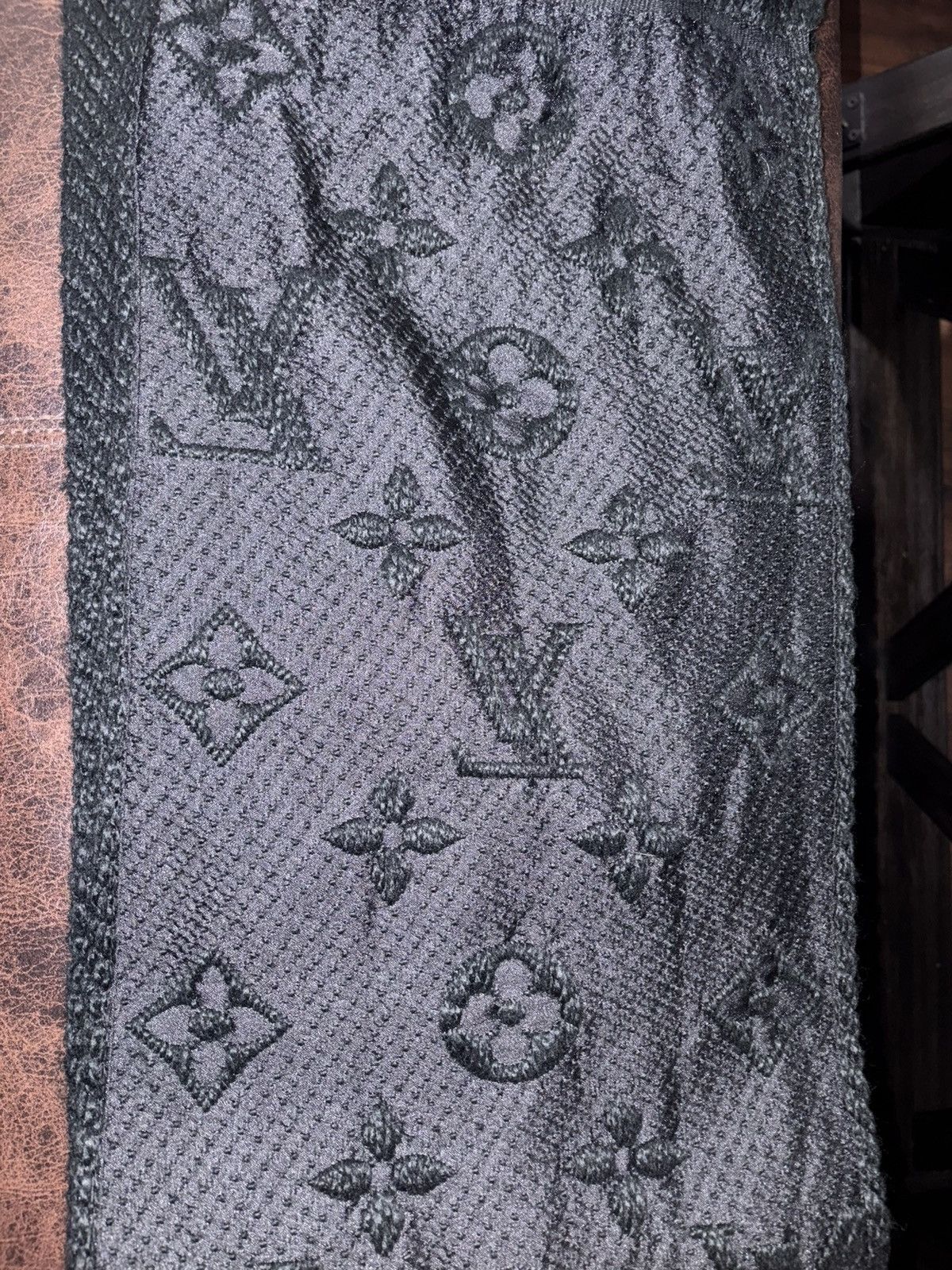 Louis Vuitton Lv scarf Size 46 - 4 Thumbnail