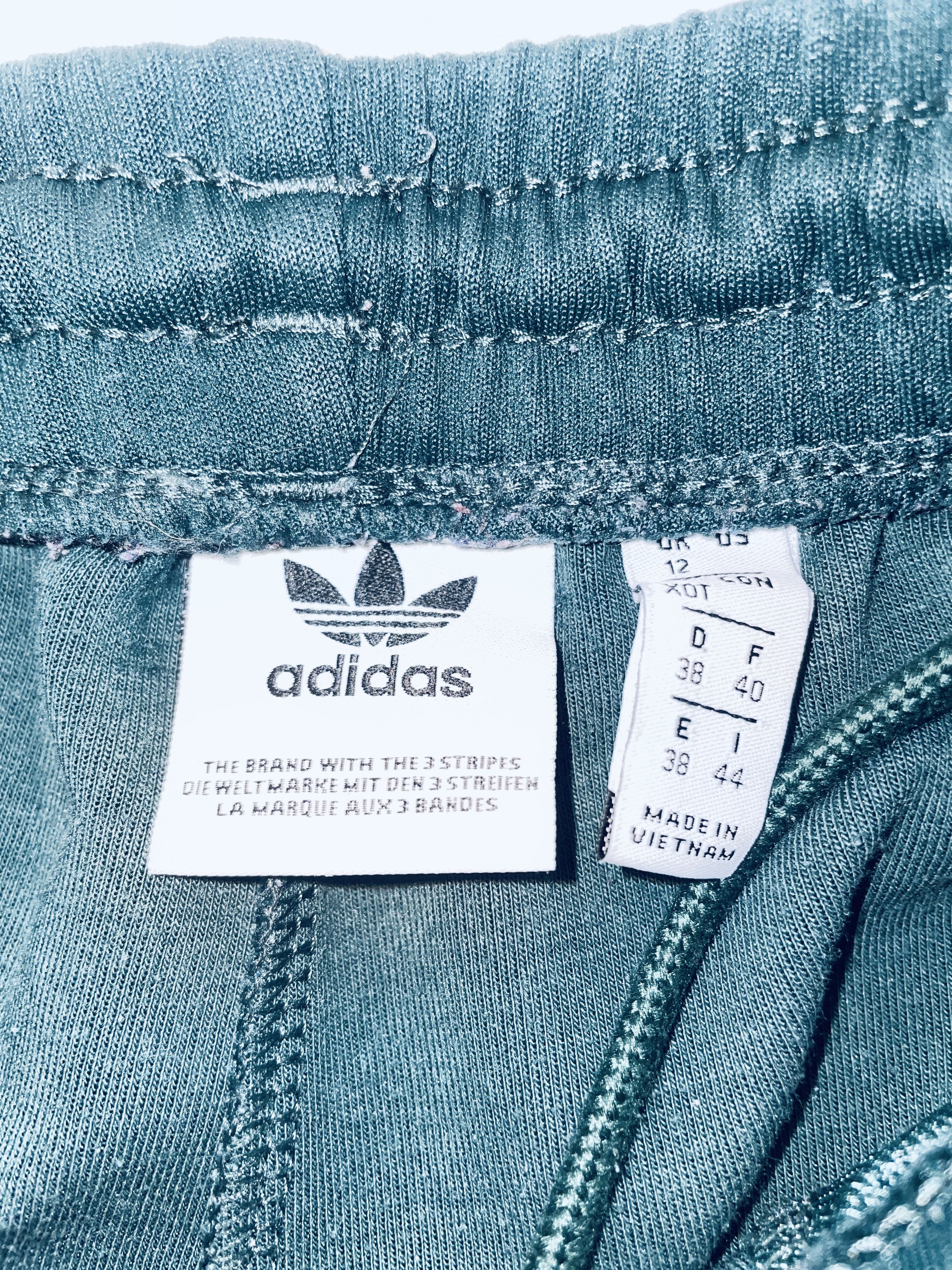 Adidas 👖 24,90 € – Adidas Trainingshose Damen Gr. M Size US 38 / EU 54 - 3 Thumbnail