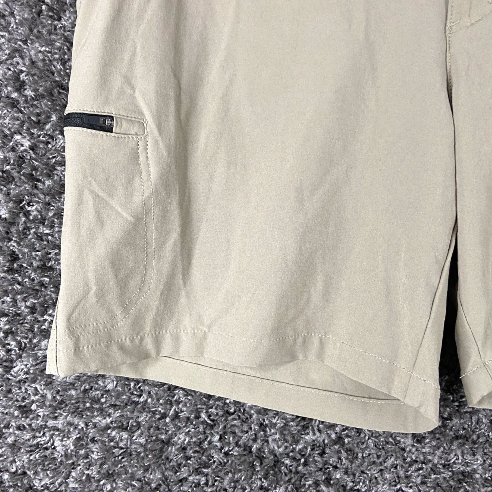 Vintage COLUMBIA Beige Cargo Shorts Men’s Regular Size 38 Size US 38 / EU 54 - 2 Thumbnail