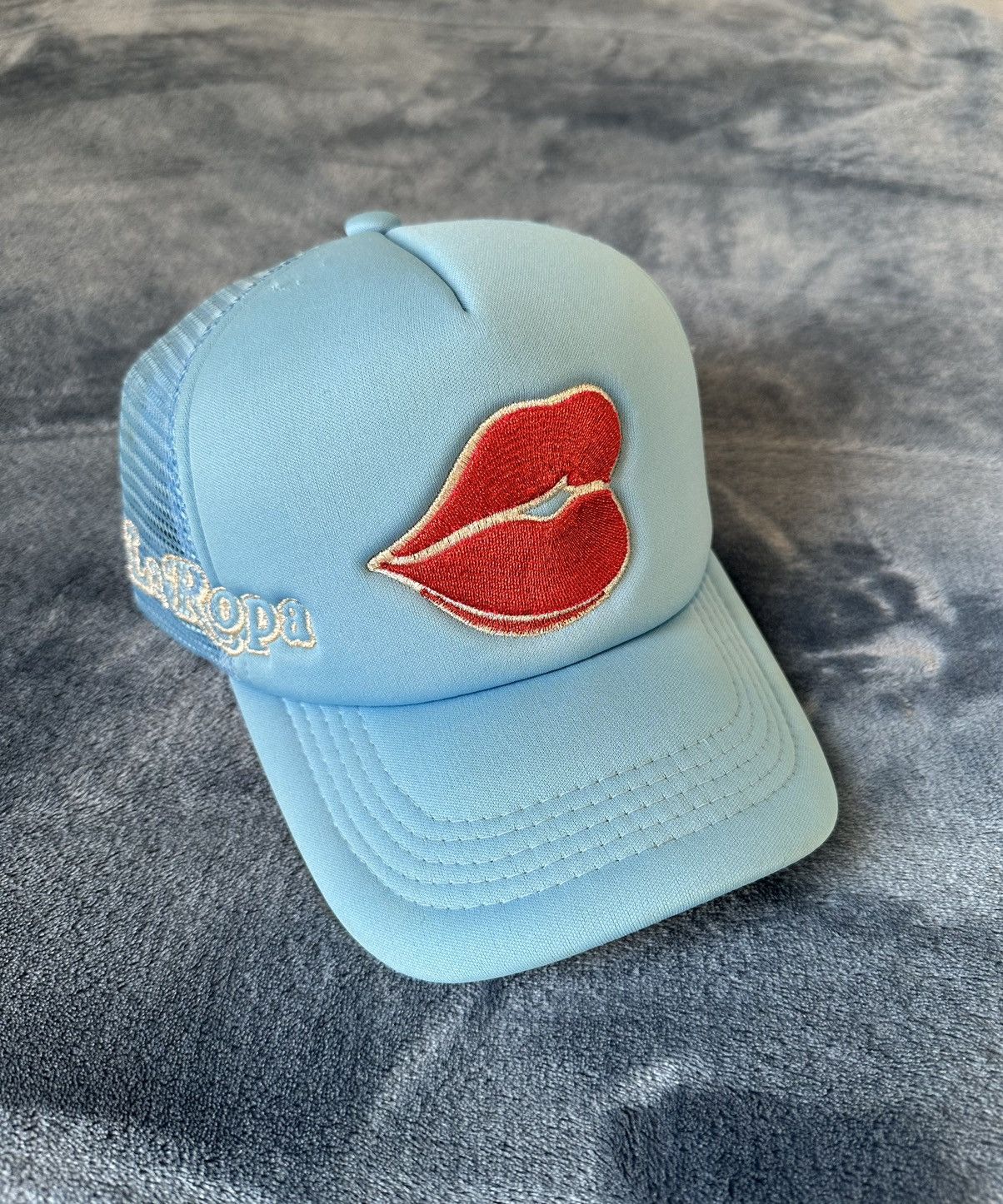 LA ROPA Lifeラロパ SIGNATURE NYTRUCKER HAT LA ROPA Lifeラロパ SIGNATURE NYTRUCKER HAT - メルカリ