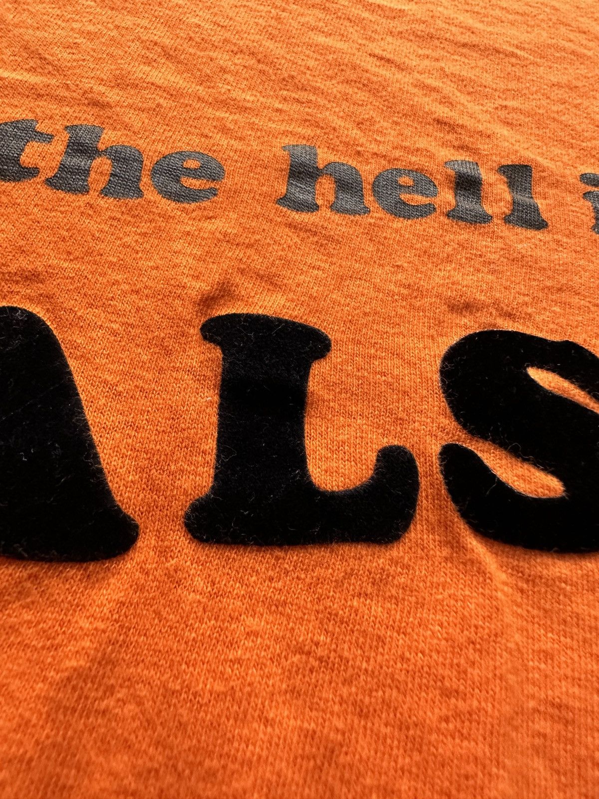 Vintage Vintage 80s "Where the Hell is Seals?" Statement Graphic Tee Size US L / EU 52-54 / 3 - 3 Thumbnail