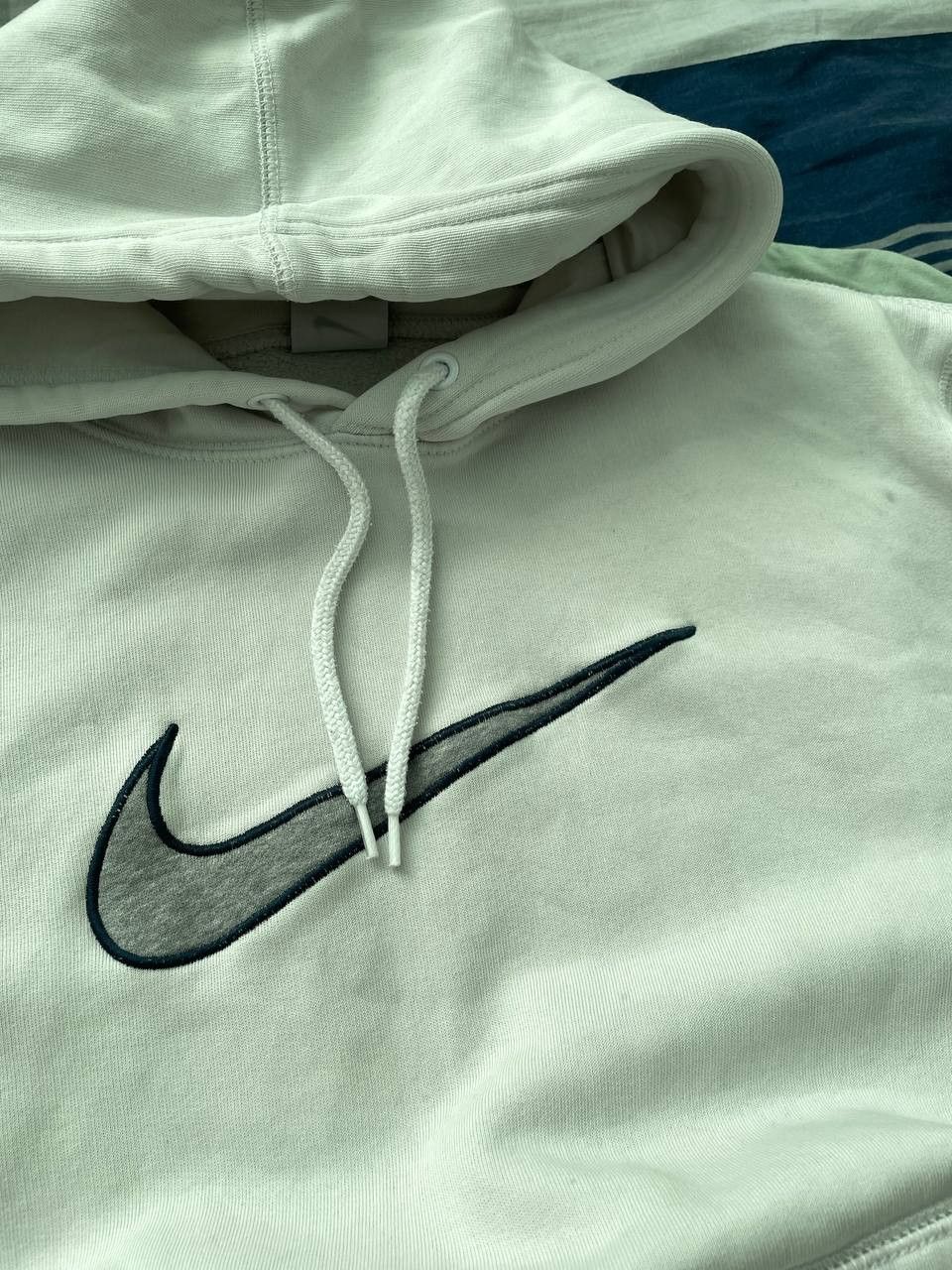 Nike Nike Rare Big Center Swoosh Logo Streetwear sk8 Size US M / EU 48-50 / 2 - 4 Thumbnail