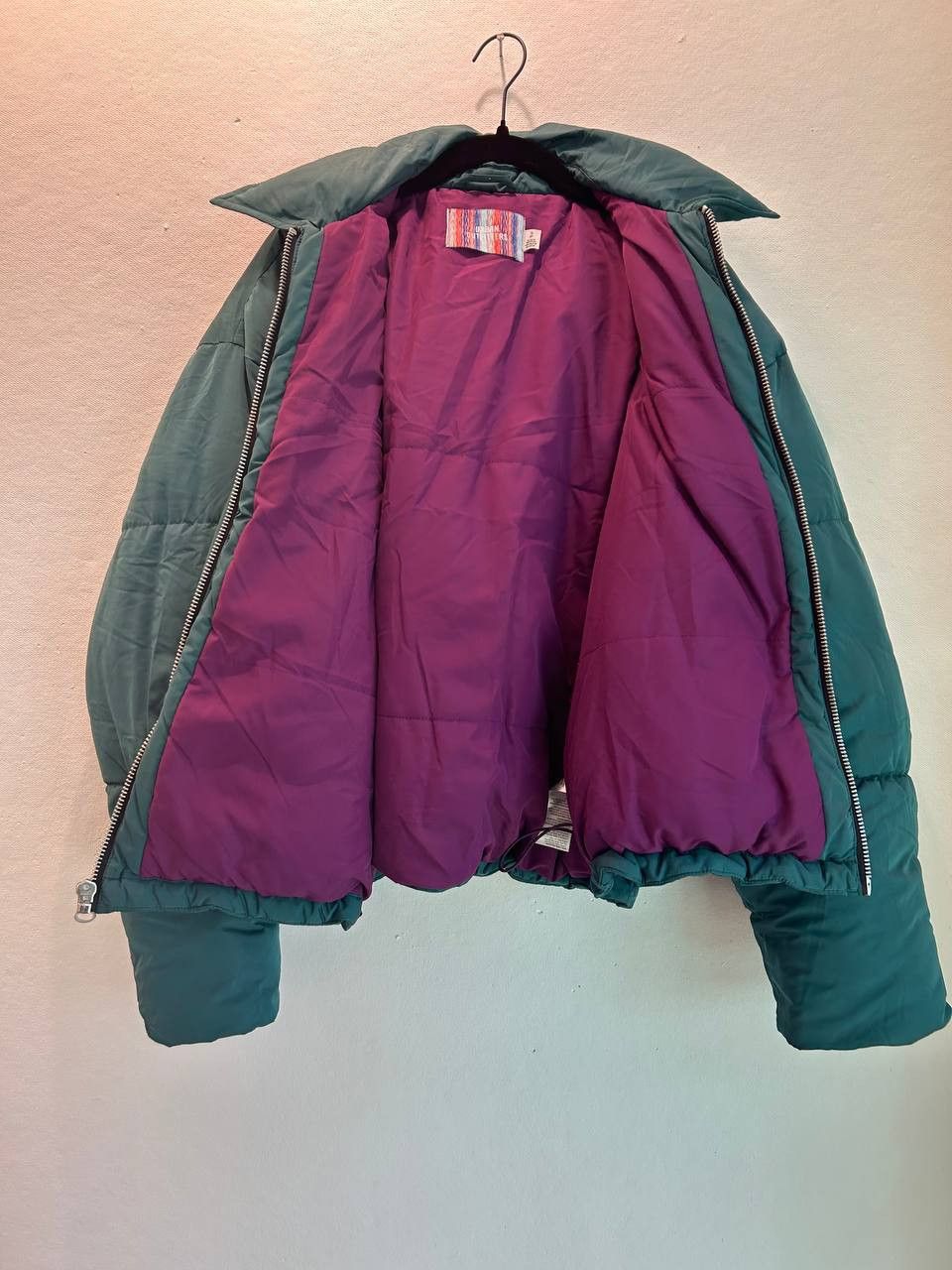GU × Urban Outfitters Urban Outfitters Puffer Size US S / EU 44-46 / 1 - 3 Thumbnail