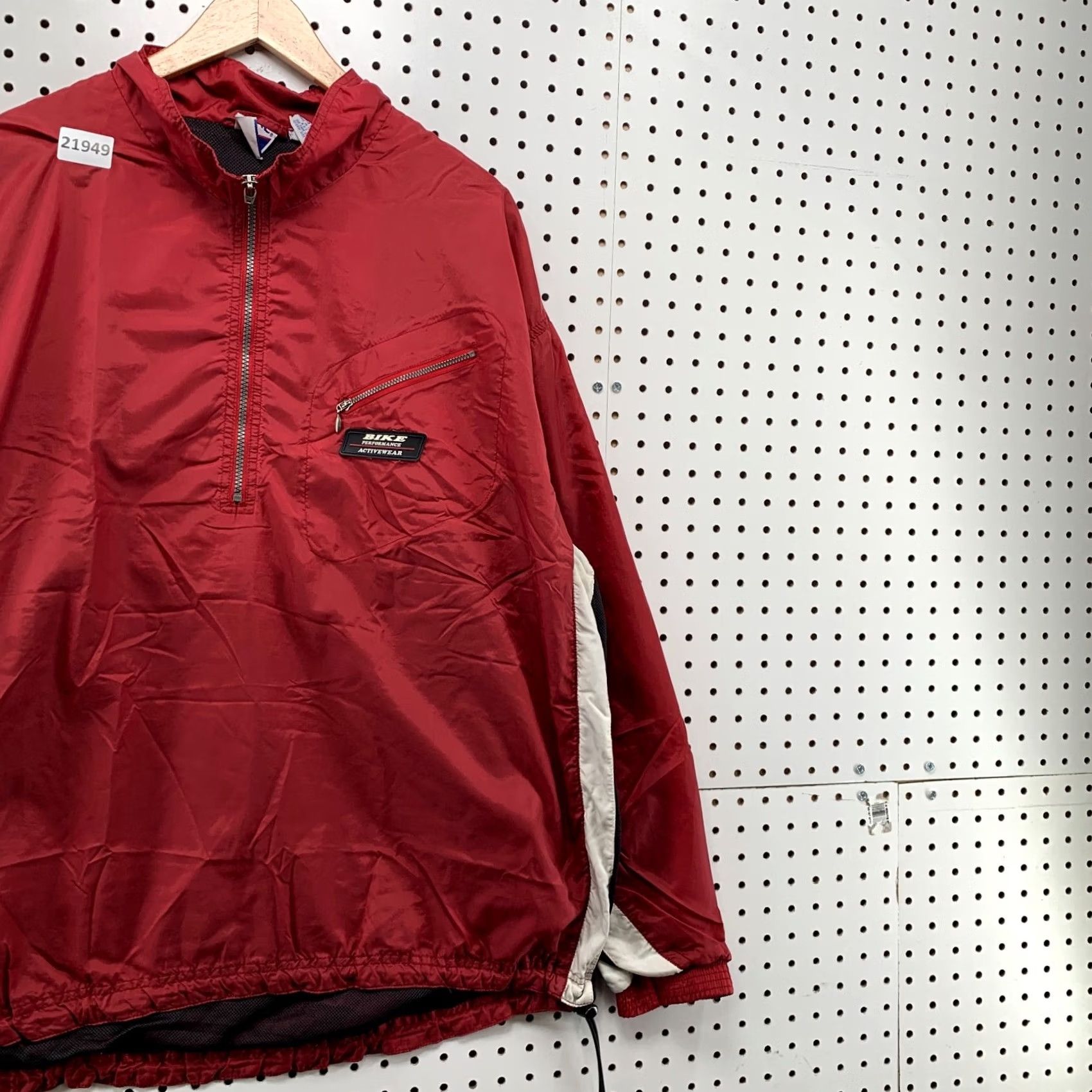 Vintage VINTAGE Bike Hooded Windbreaker Pullover Jacket Red Mens XL Size US XL / EU 56 / 4 - 5 Thumbnail