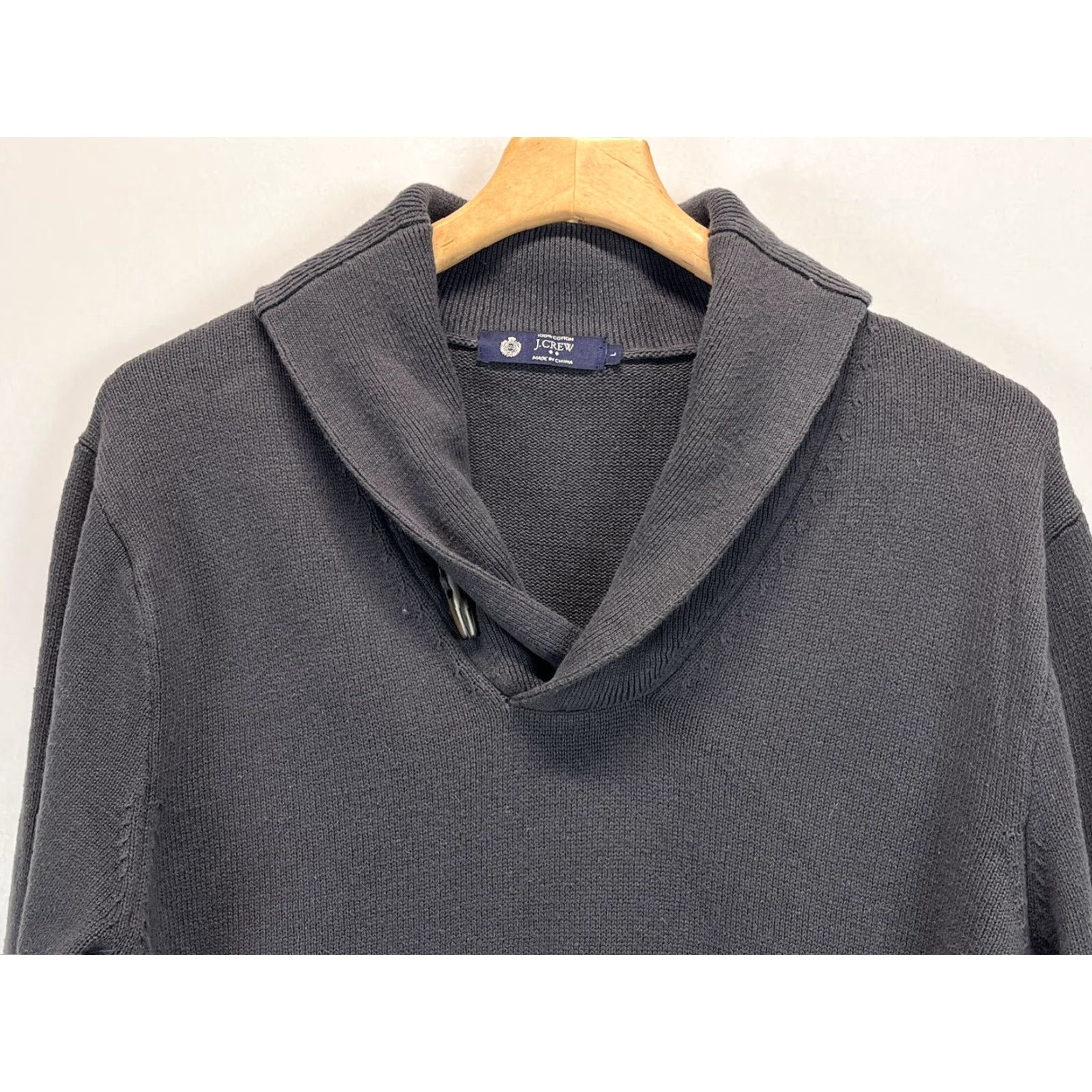 J.Crew J.CREW Shawl Collar Sweater Mens L Gray Knit Pullover Button Toggle Casual Business Fall Winter Spring Size US L / EU 52-54 / 3 - 3 Thumbnail