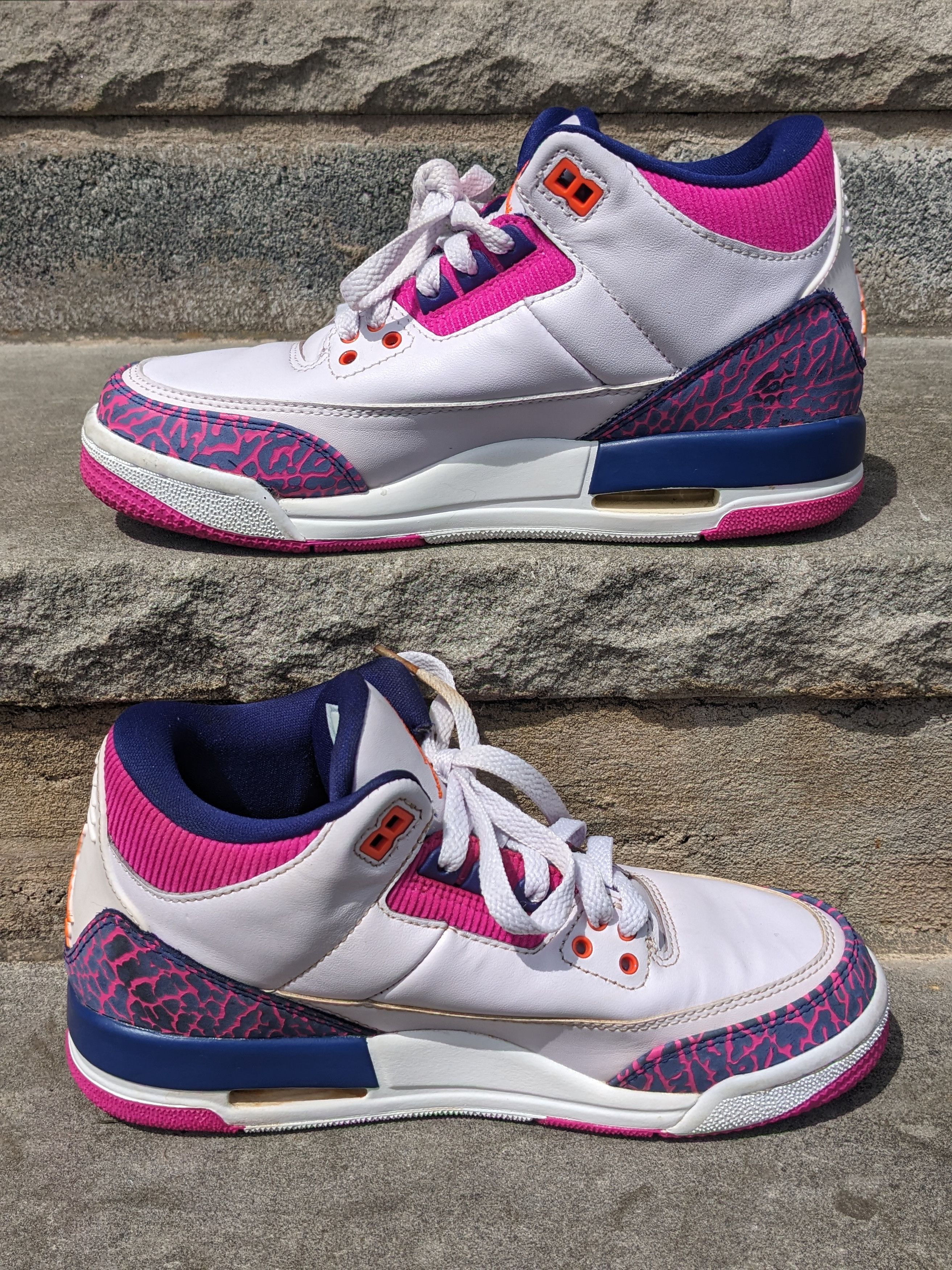 Nike × Vintage Size 5 Youth Jordan 3 Retro Barely Grape Pink 441140-500 Size US 5 / EU 37 - 2 Thumbnail