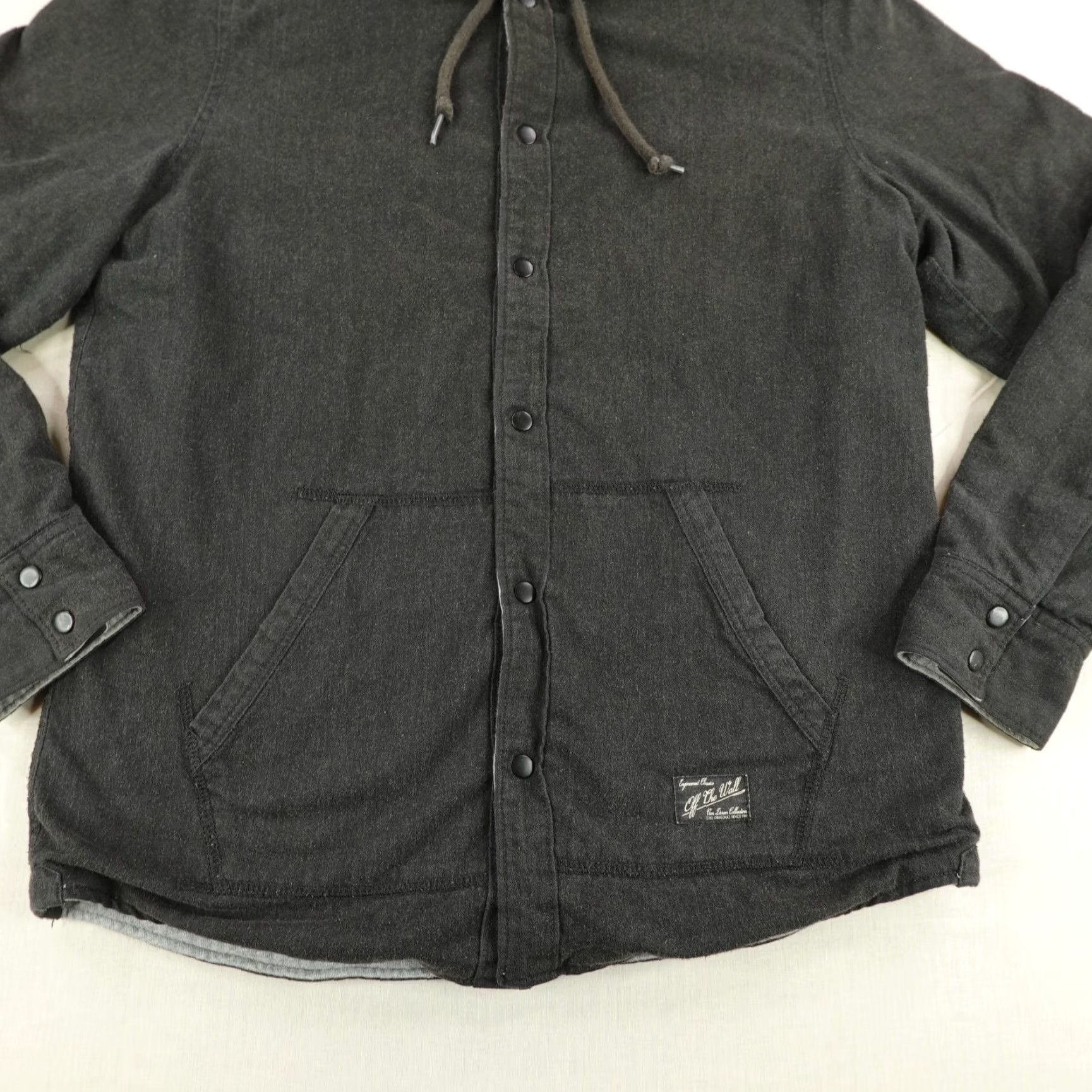 Vans VANS Jacket Mens M Reversible Canvas Coat Gray Black Snap Up Outdoor Skateboarding Shirt? Size US M / EU 48-50 / 2 - 3 Thumbnail