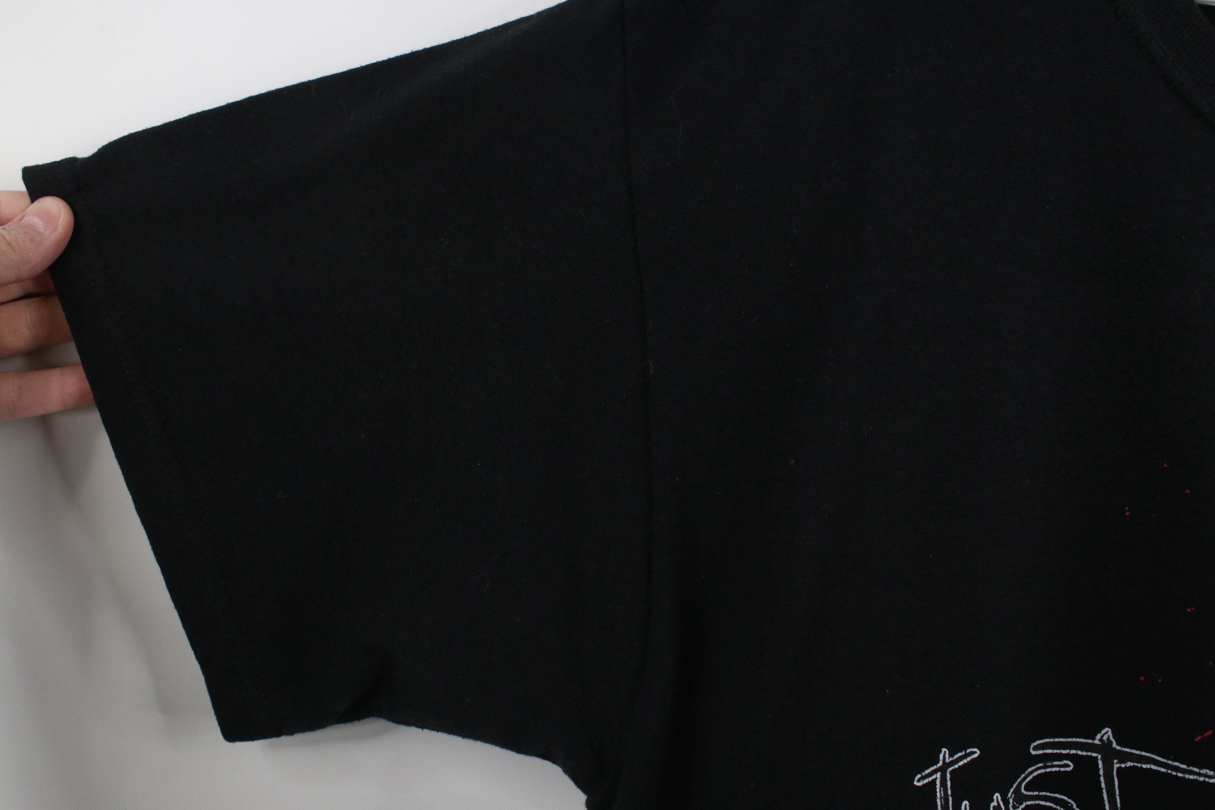Vintage Vintage 90s Y2K Just One Drop Jesus Blood Sin T-Shirt Black Size US L / EU 52-54 / 3 - 7 Thumbnail