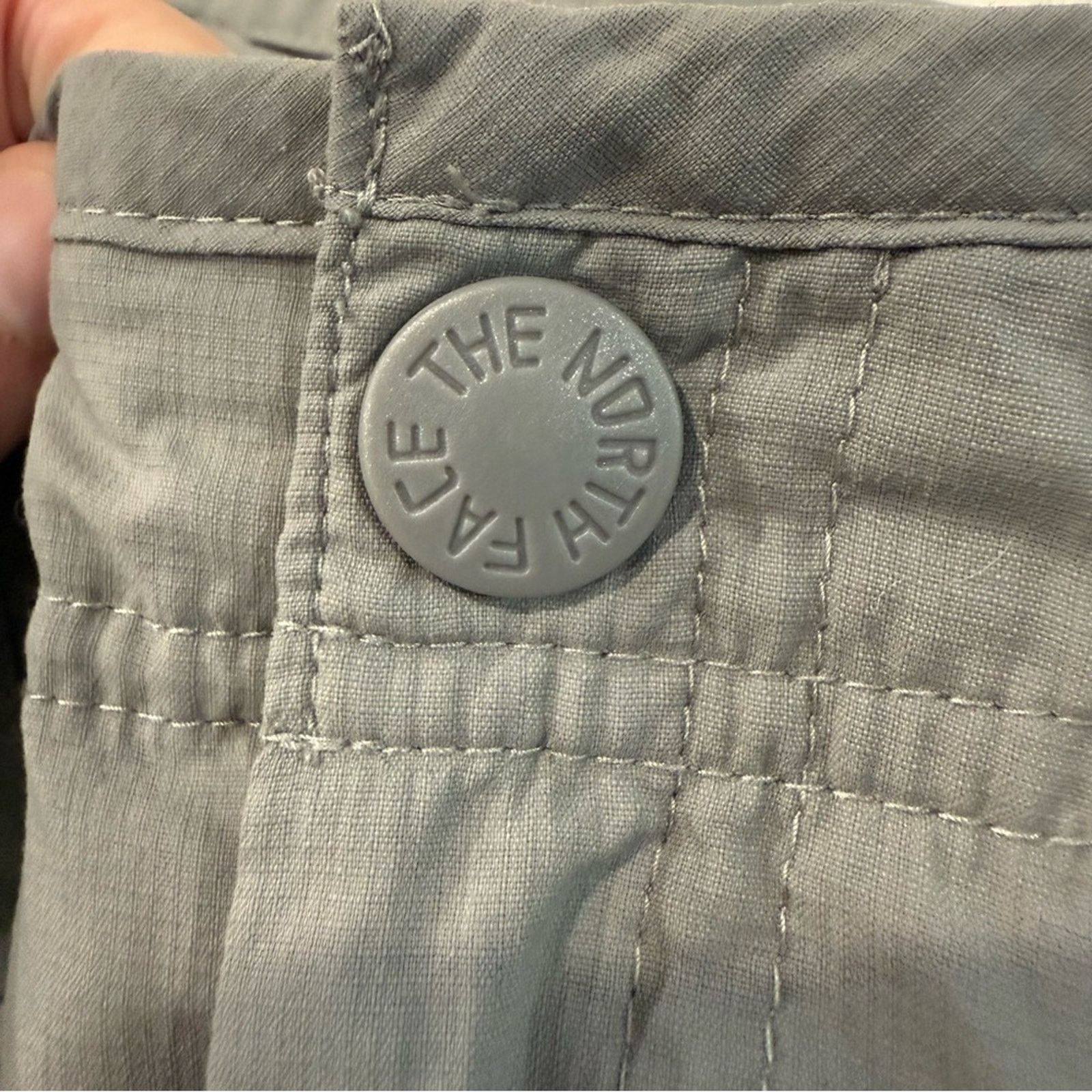 The North Face The North Face Gorpcore Cargo Hiking Shorts Women’s 12 Long Size 34" / US 12 / IT 48 - 5 Thumbnail