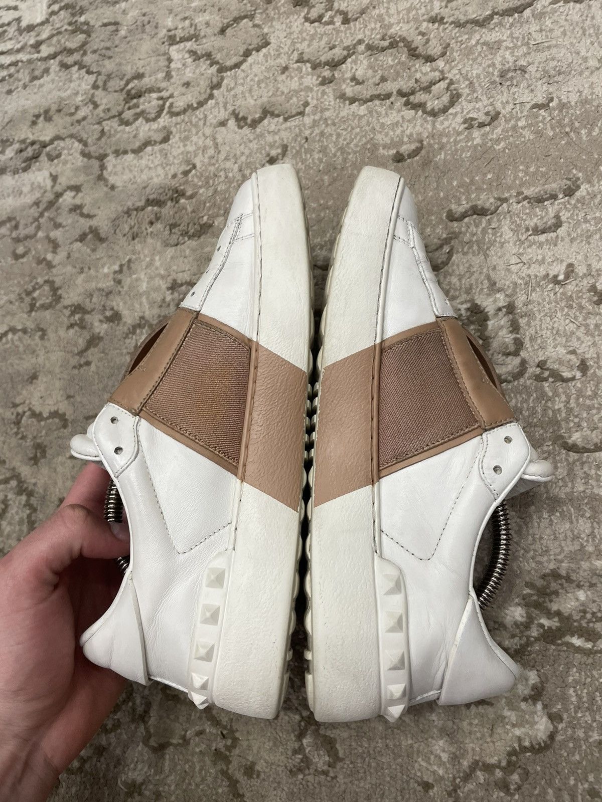 Valentino Valentino Garavani Rock stud White Sneaker Size UK 5 EUR 38 Size US 8 / IT 38 - 4 Thumbnail