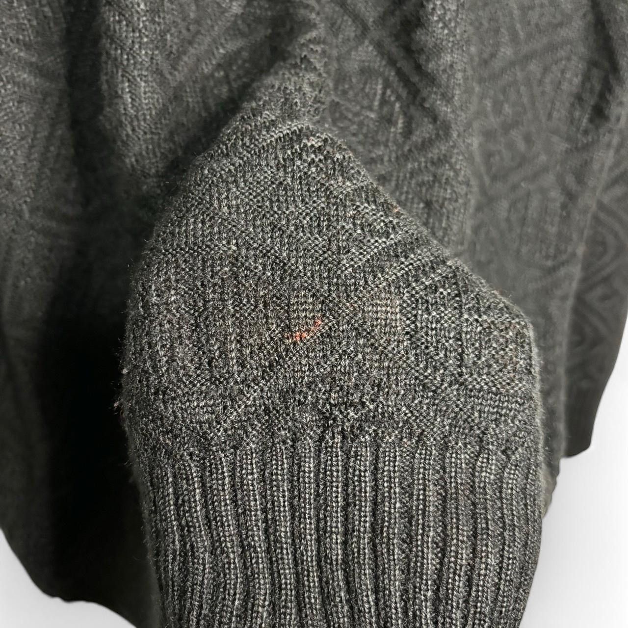 Vintage Vintage 1990s Patterned Black Knit Boxy Sweater Size US M / EU 48-50 / 2 - 3 Thumbnail