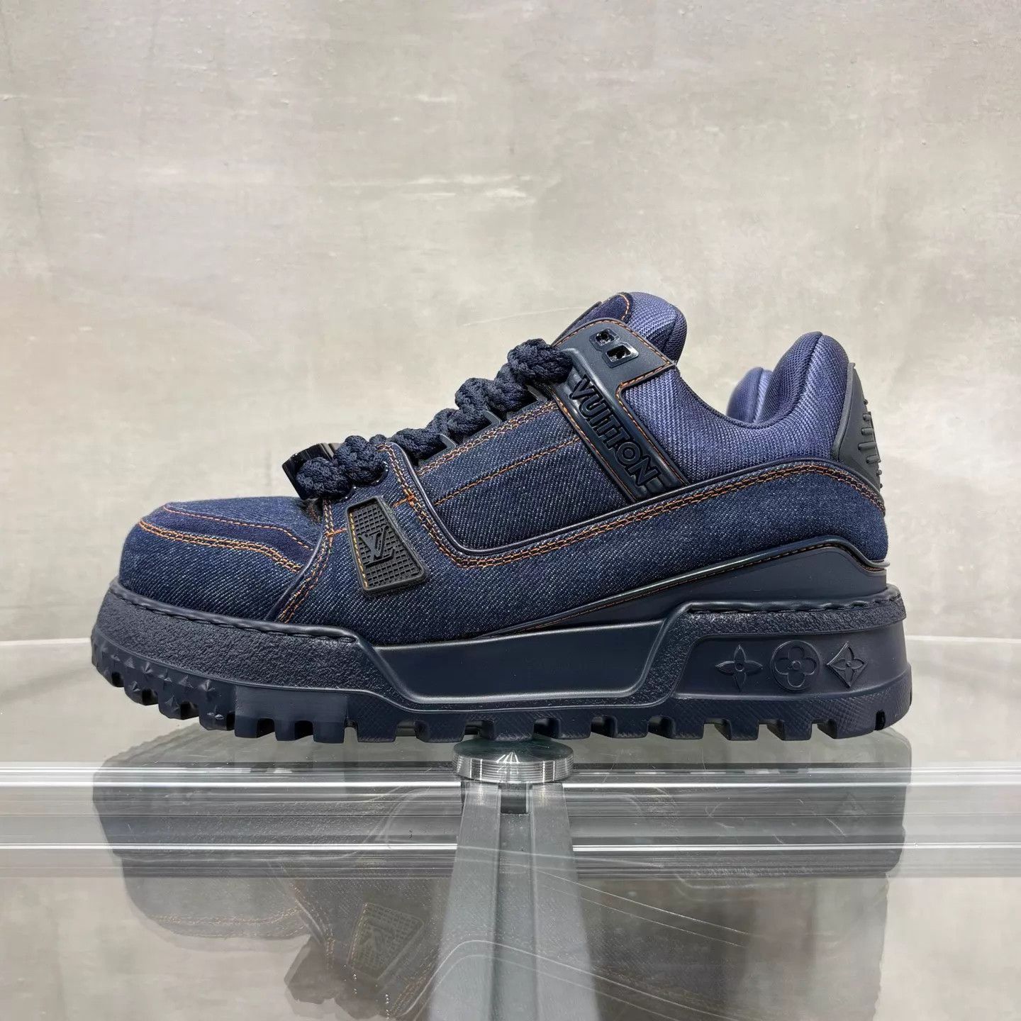 Louis Vuitton LV Trainer Maxi Blue Denim Round Toe UK5 (39) BNIB Size US 7.5 / IT 37.5 - 3 Thumbnail