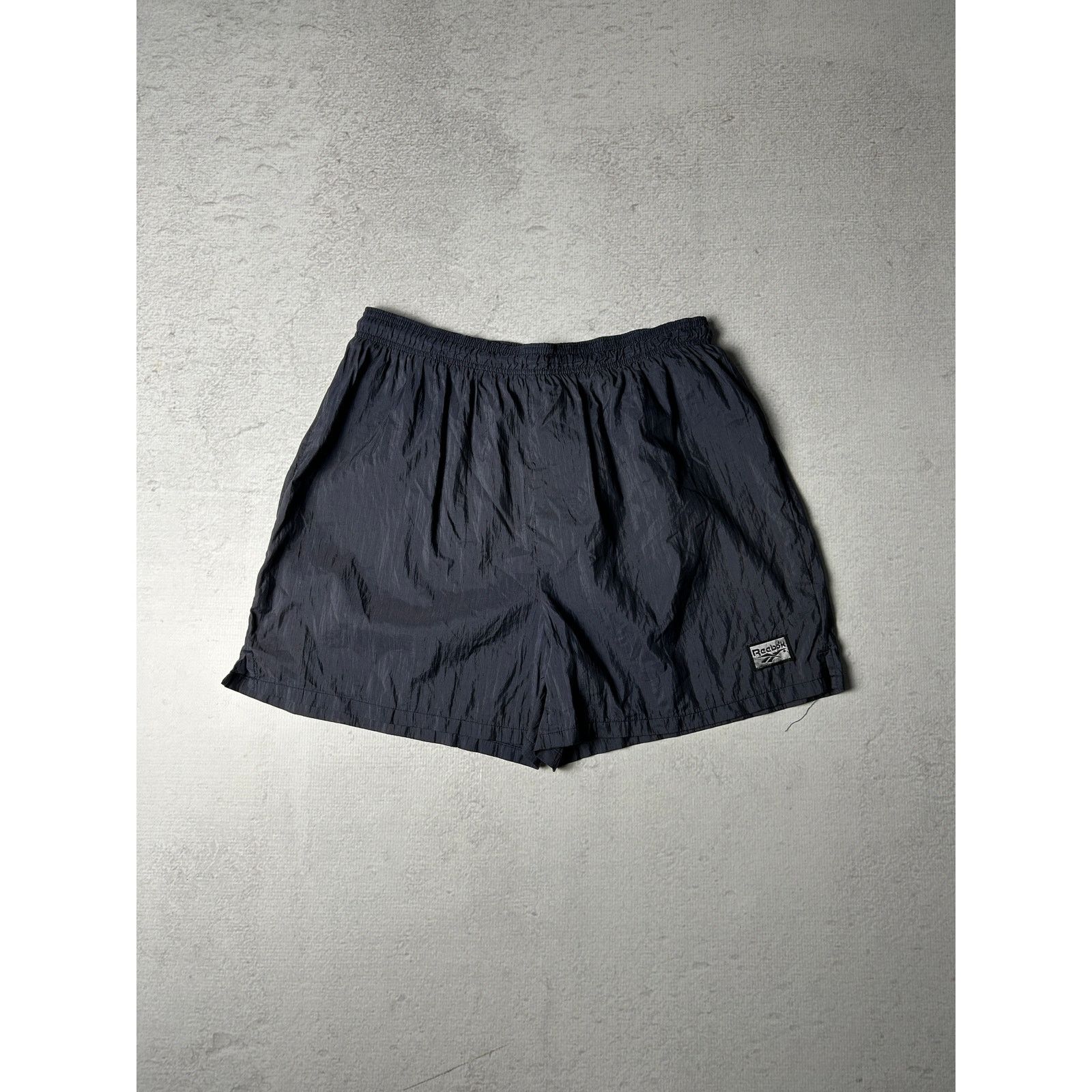 Reebok Vintage Reebok Black Pre-owned Track Shorts - Men's Medium Size US 28 / EU 44 - 1 Thumbnail