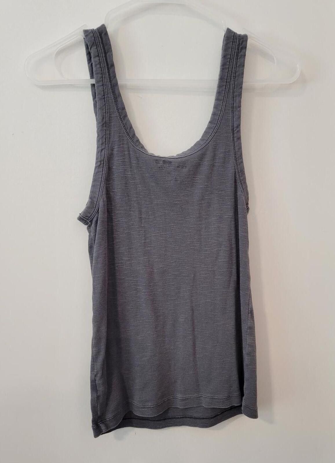 Other Universal Thread Women's Gray Ribbed Tank Top Size Small Size S / US 4 / IT 40 - 2 Thumbnail