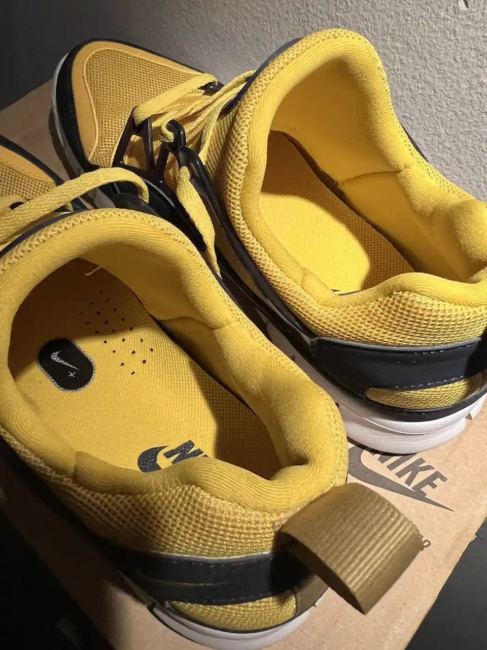 Nike Nike free Huarache Size US 8 / EU 41 - 4 Thumbnail