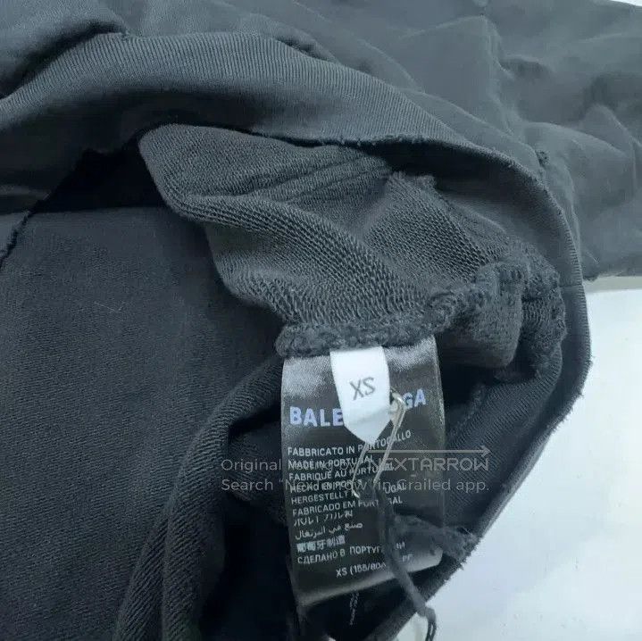 Balenciaga Balenciaga Black Oversized Hoodie with Logo. Size US XS / EU 42 / 0 - 4 Thumbnail