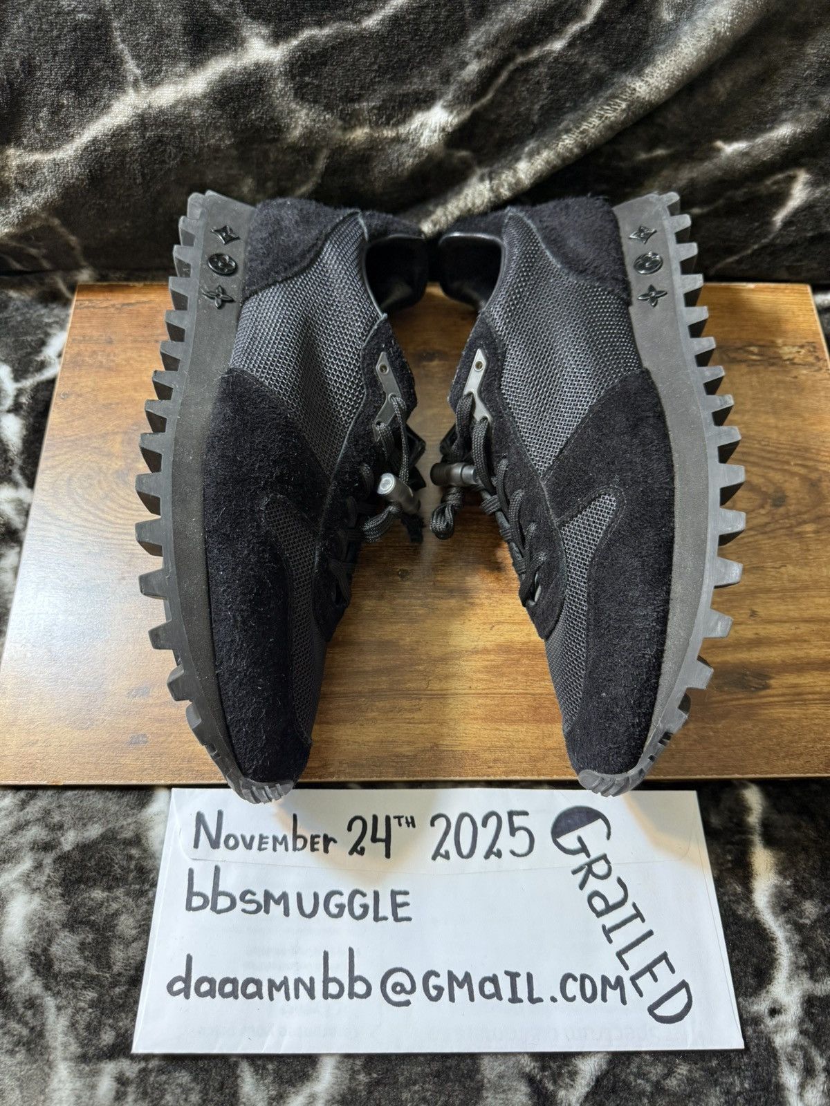Louis Vuitton Louis Vuitton Runner Virgil Abloh size 10 SS19 Size US 10 / EU 43 - 5 Thumbnail