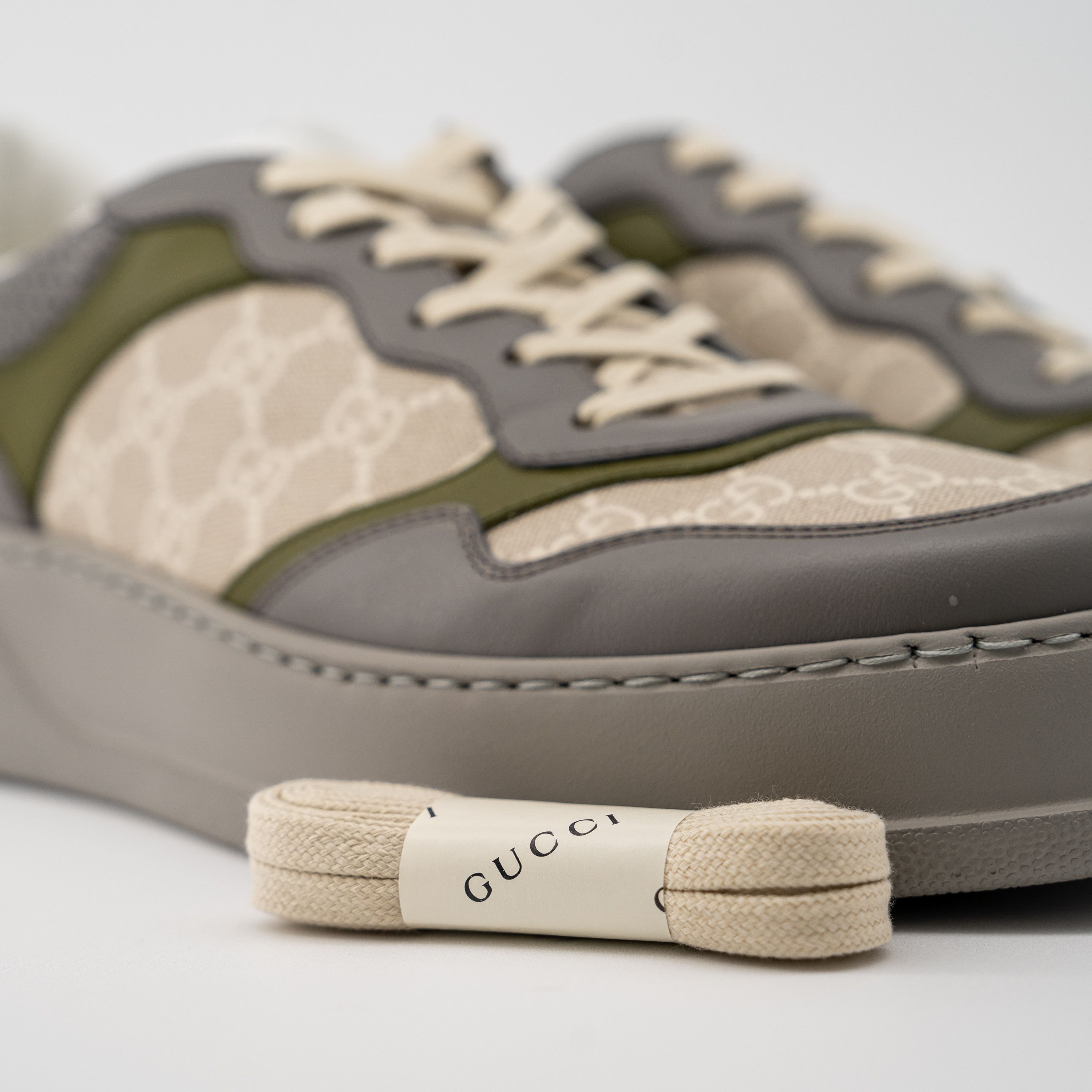 Gucci 12.5G 13 US Gucci GG Chunky Sneakers Beige Grey GG Leather Size US 13 / EU 46 - 8 Thumbnail