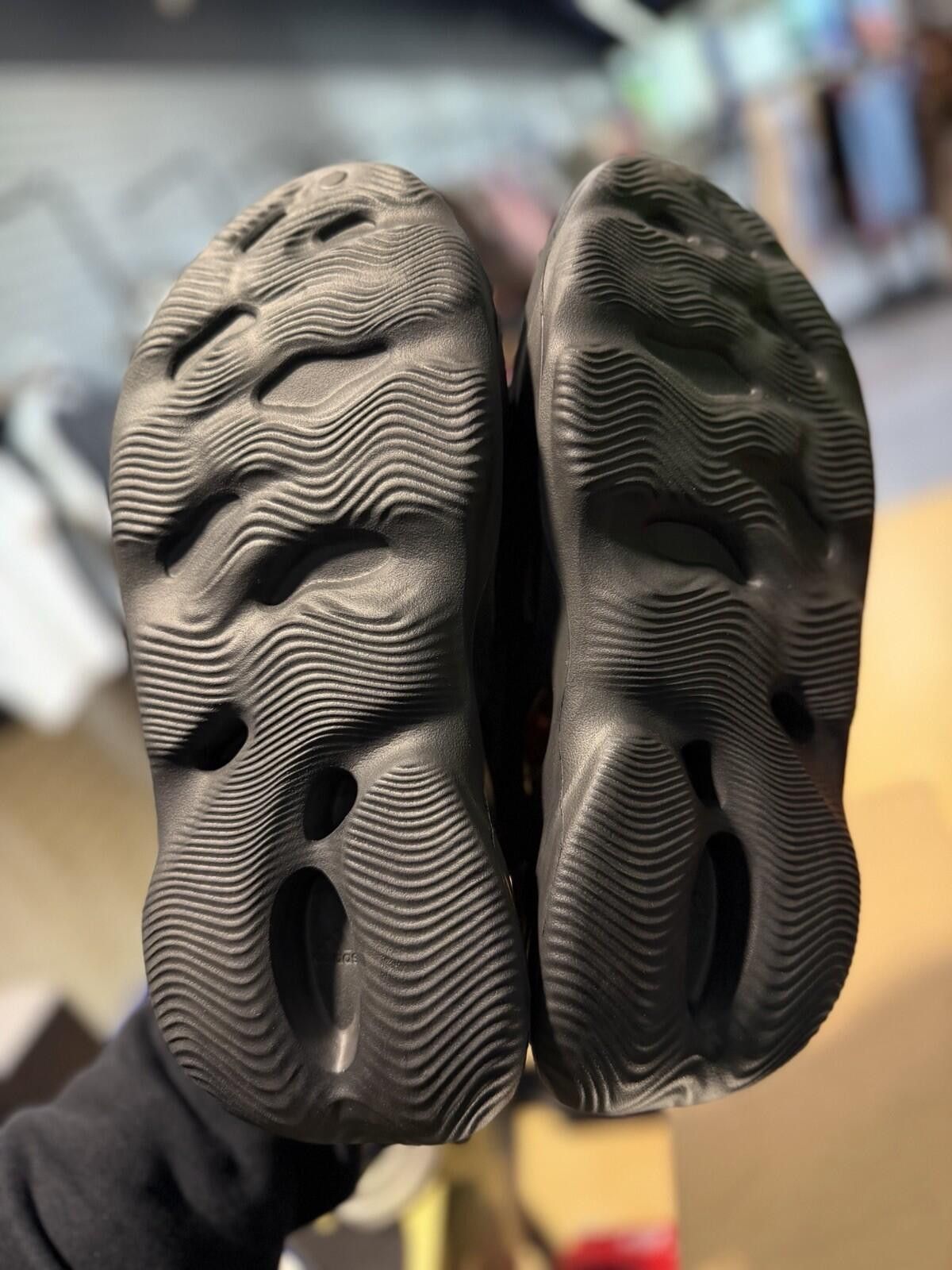 Adidas Adidas Yeezy Foam Runner Onyx HP8739 Men’s Size 12 Size US 12 / EU 45 - 10 Thumbnail