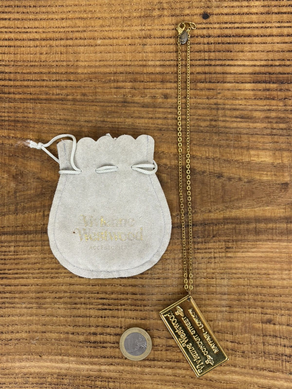 Vivienne Westwood Vintage Vivienne Westwood Gold Plate Pendant Necklace Size ONE SIZE - 9 Thumbnail