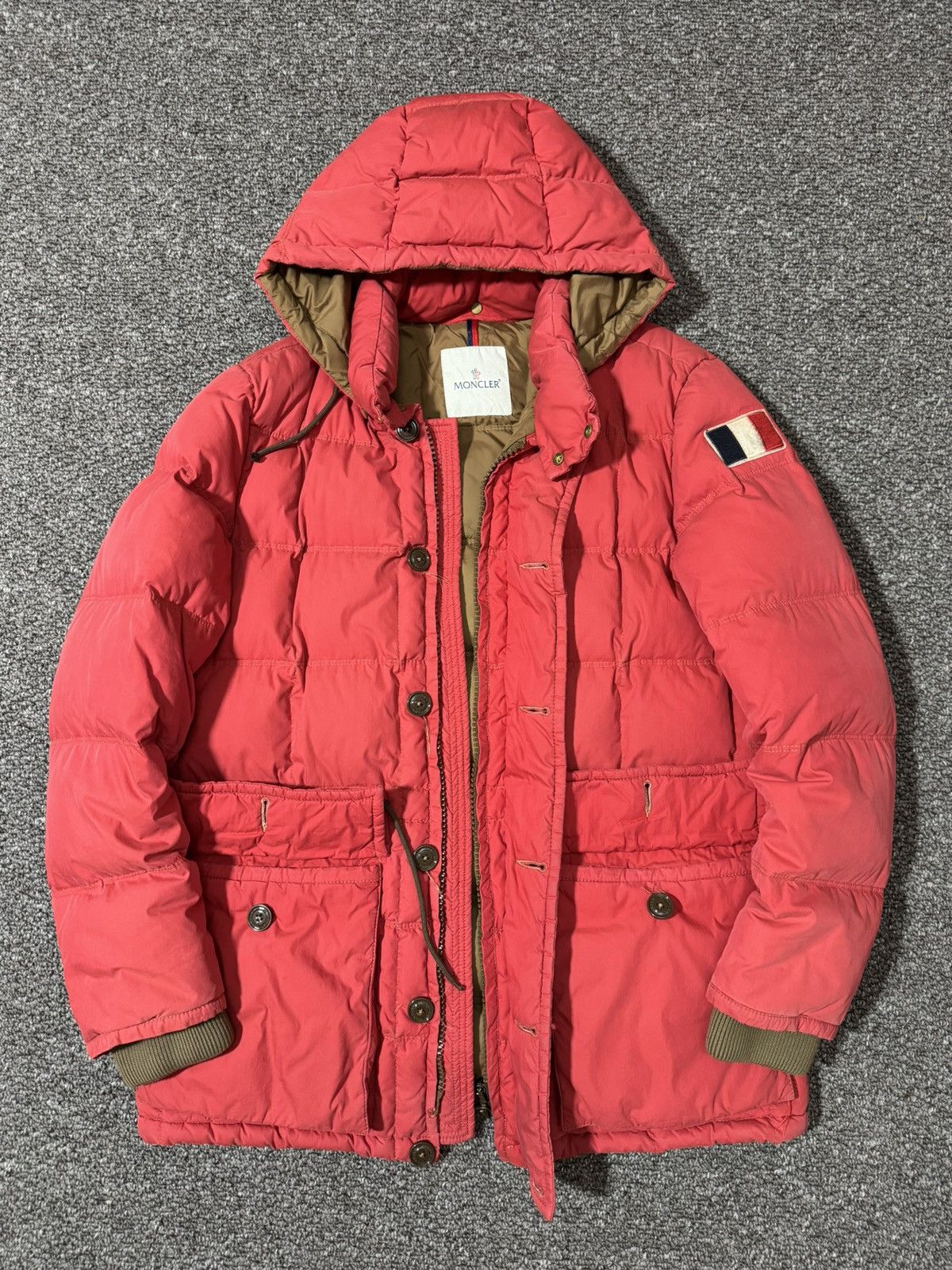 Moncler Moncler MONTSERRAT down jacket Size US L / EU 52-54 / 3 - 6 Thumbnail