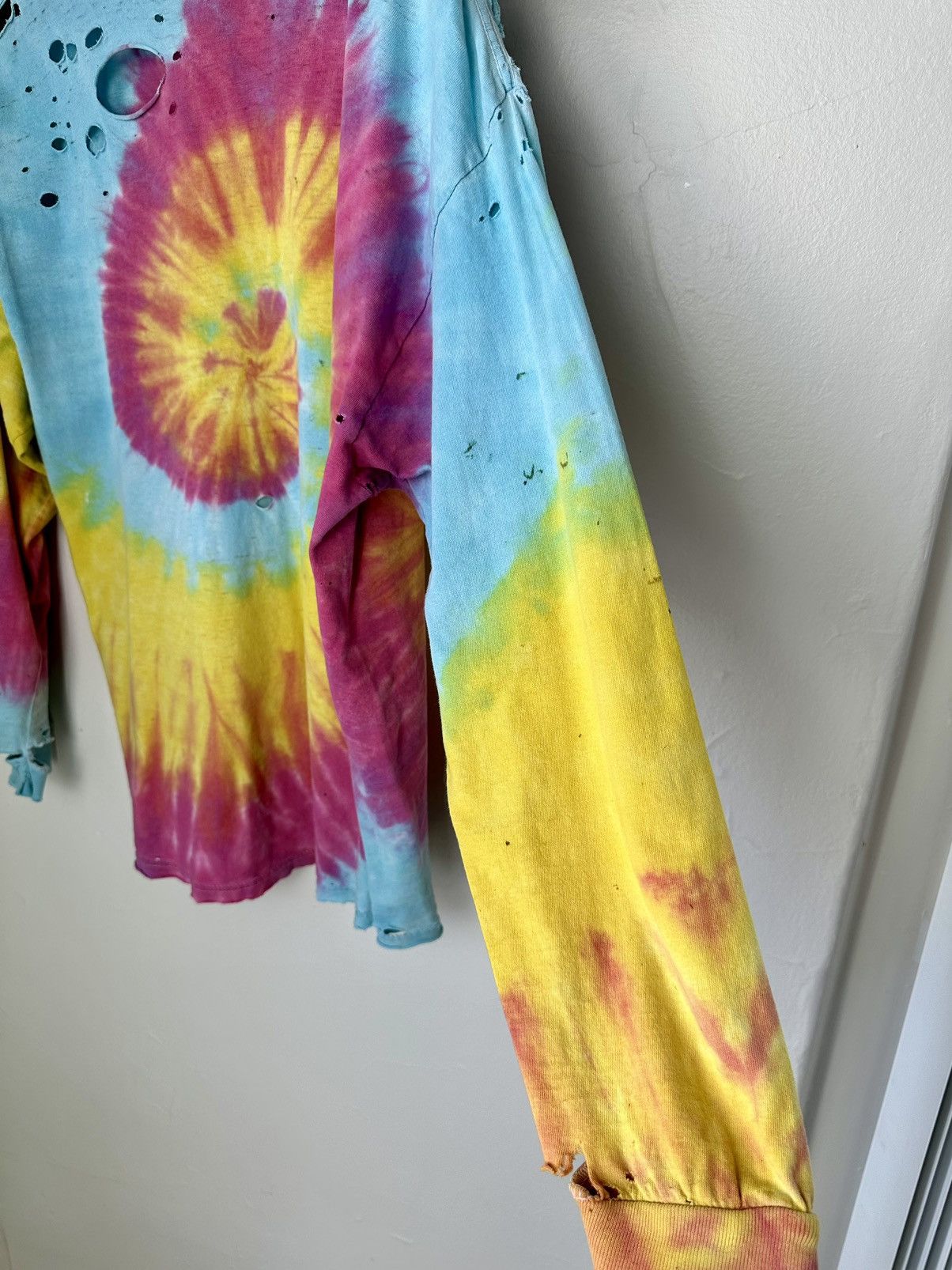 Vintage (L) THRASHED TO PERFECTION Tye Dye Long-Sleeve Tee Size US L / EU 52-54 / 3 - 13 Thumbnail