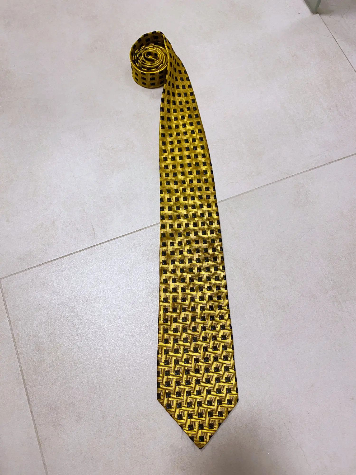 Pierre Cardin 100% Silk outlets Vintage Tie