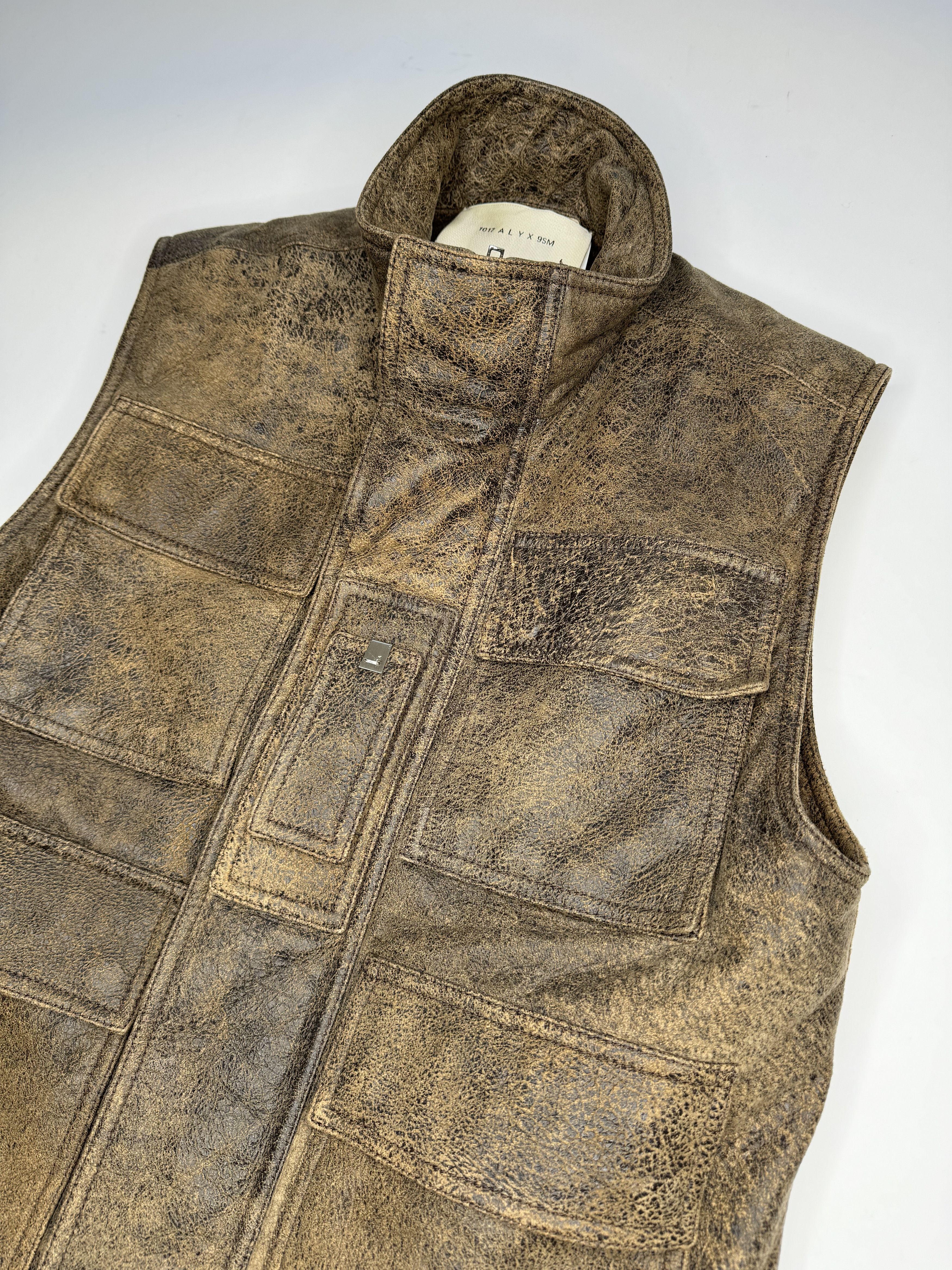 1017 ALYX 9SM Alyx Treated Tan Leather Cargo Vest Size US L / EU 52-54 / 3 - 2 Thumbnail