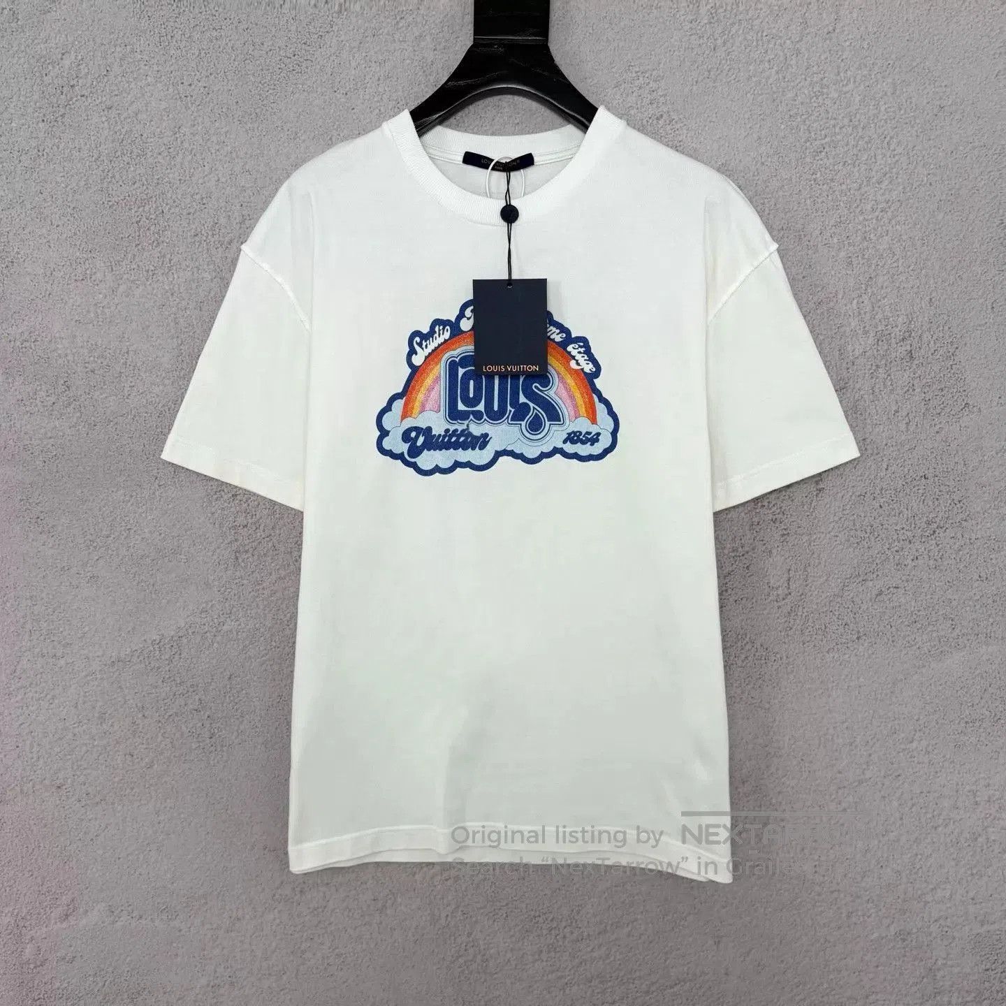 Louis Vuitton White Short Sleeve Graphic T-Shirt Size M. Size US M / EU 48-50 / 2 - 1 Thumbnail