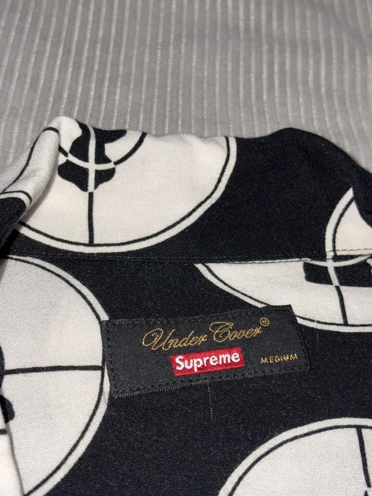 Supreme × Undercover M Undercover Supreme Public Enemy Rayon Button-Up Shirt logo Size US M / EU 48-50 / 2 - 7 Thumbnail