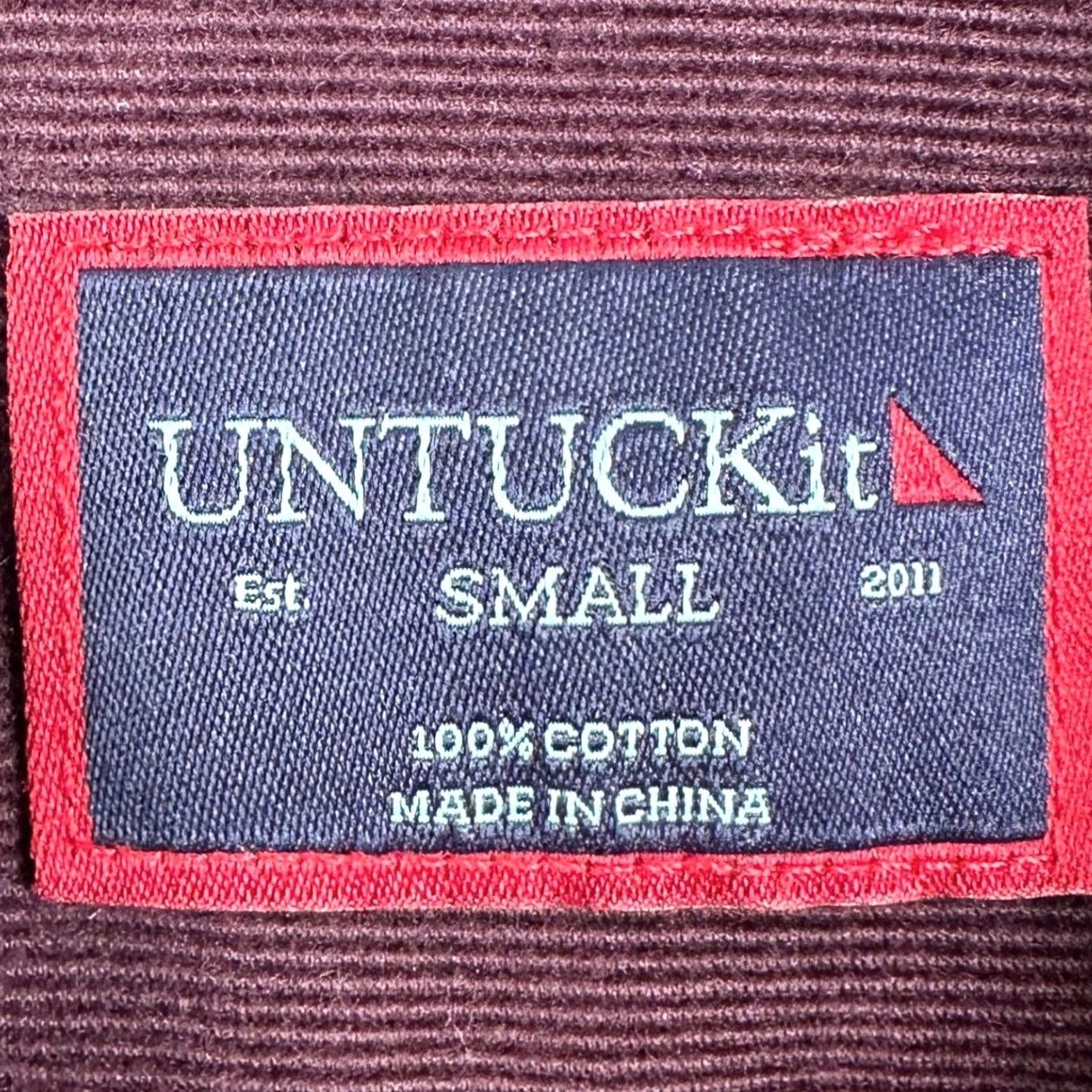 UNTUCKit UNTUCKit Shirt Mens Small Maroon Corduroy Button-Down Casual Long Sleeve Pocket Size US S / EU 44-46 / 1 - 4 Thumbnail