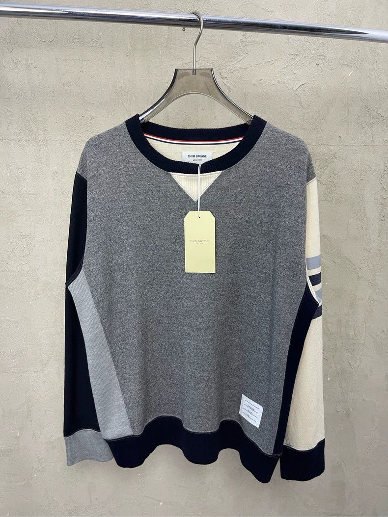 Thom Browne Thom browne Gray beige color block four-striped wool round- Size US XL / EU 56 / 4 - 1 Thumbnail