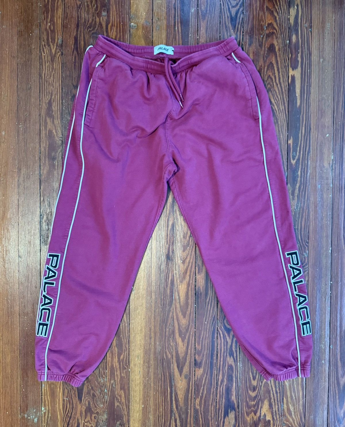 Palace Palace International Jogger Burgundy Size US 34 / EU 50 - 1 Thumbnail