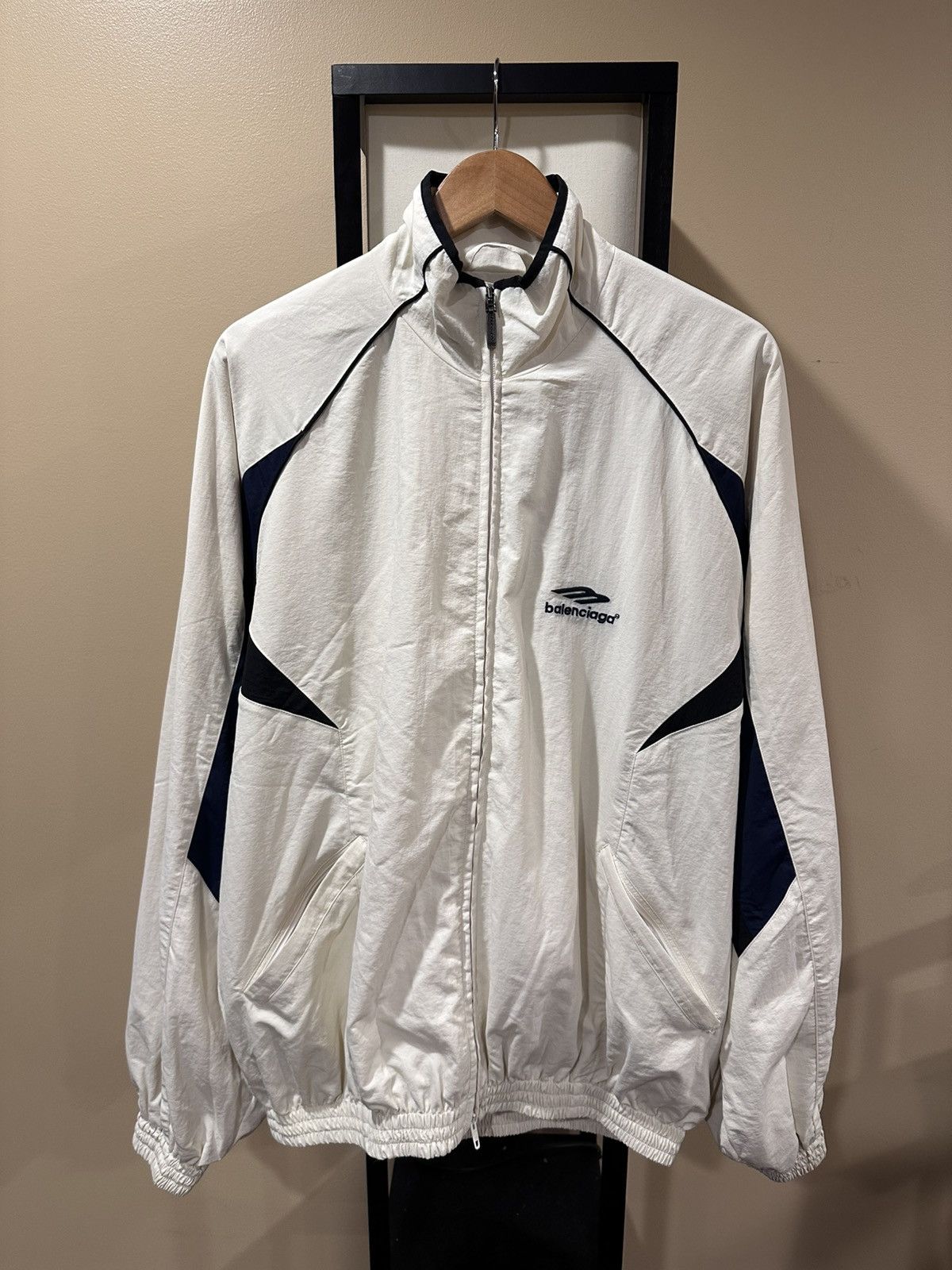 Balenciaga Balenciaga Sport Icon 3B White Zip Track Windbreaker Jacket Size US XXS / EU 40 - 1 Thumbnail