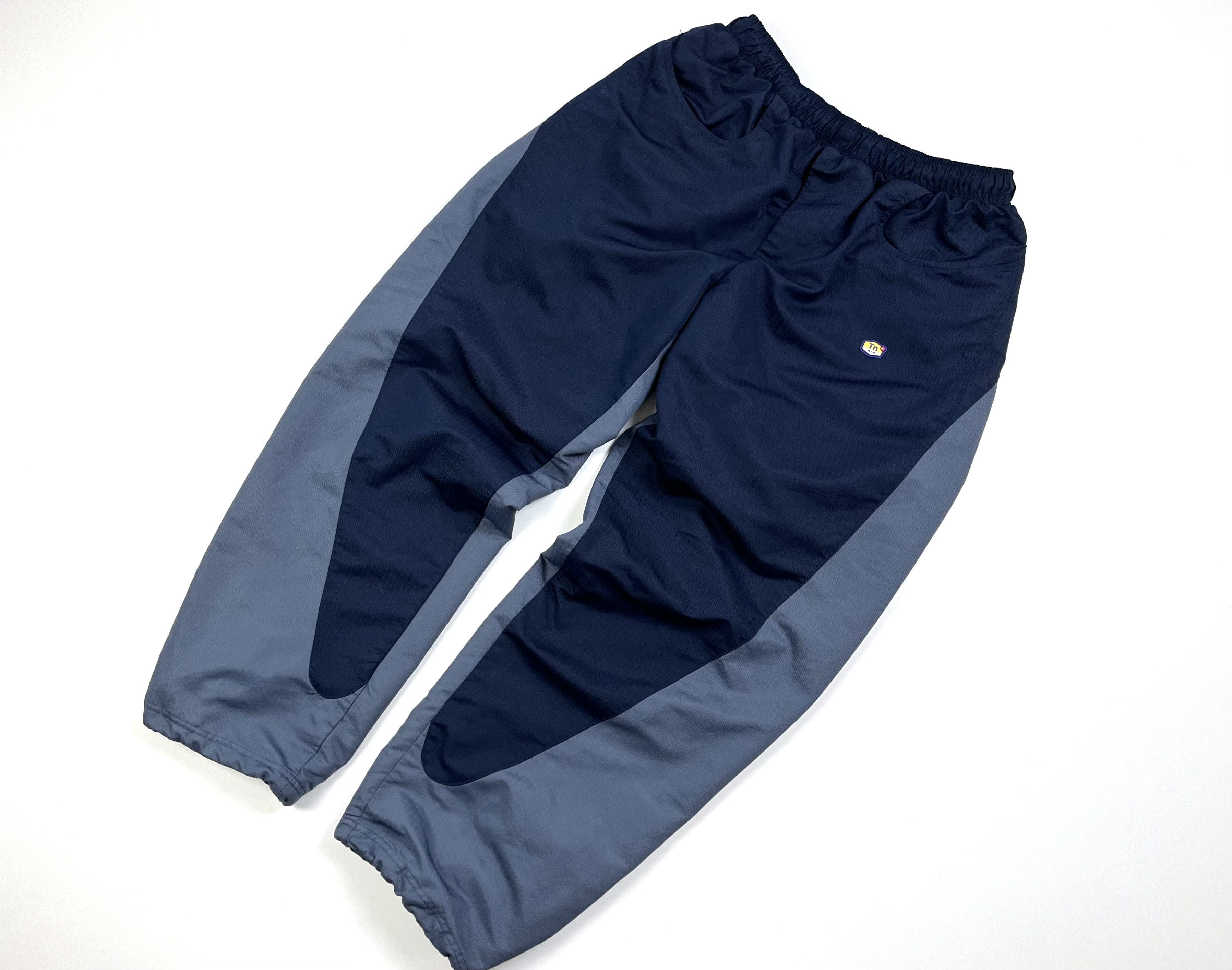 image of Nike Tn Casual Pants Y2K Size L in Blue, Men's