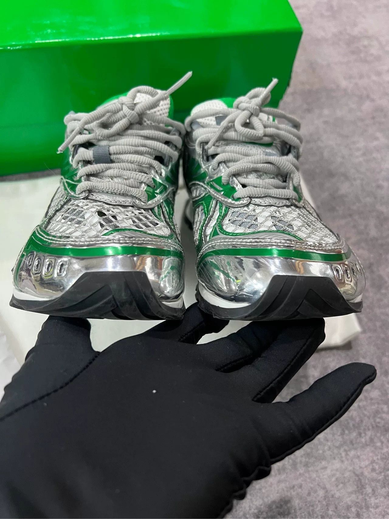 Bottega Veneta Bottega Veneta Green Silver Oribit Sneakers Size US 8 / EU 41 - 3 Thumbnail