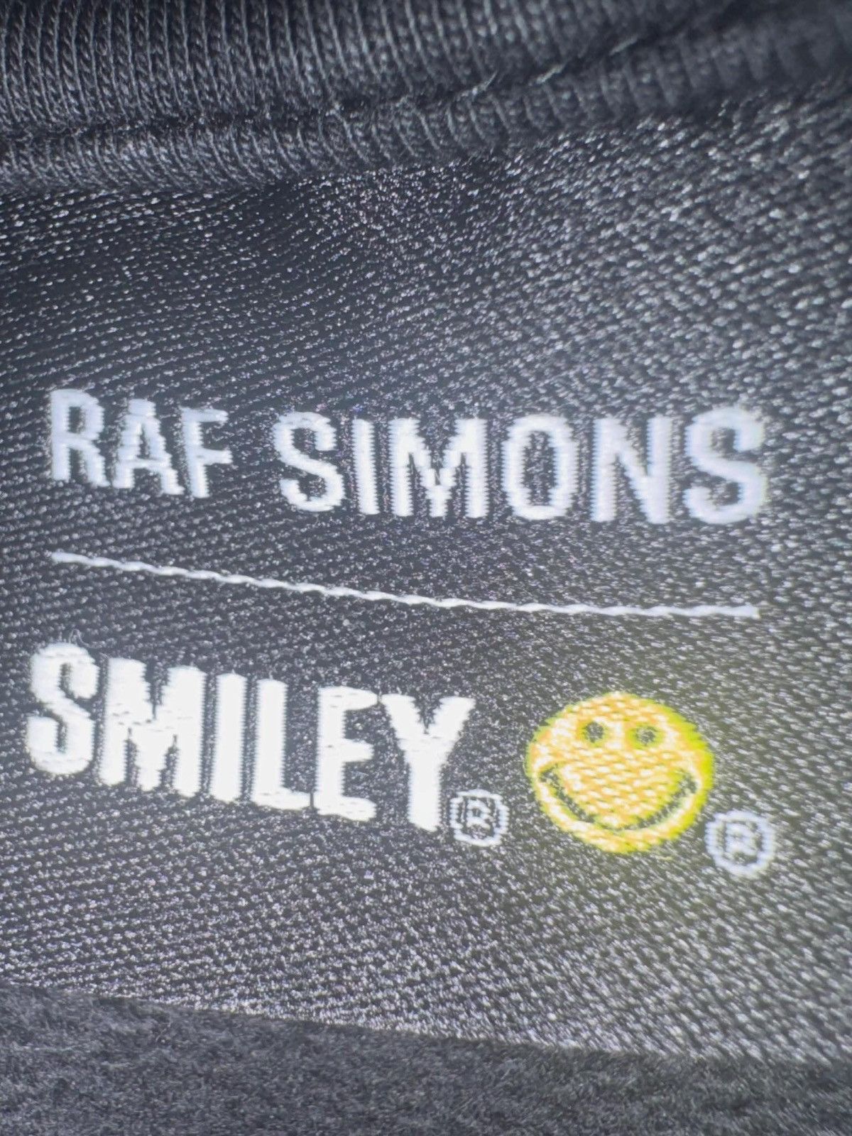 Raf Simons SS22 Raf Simons x Smiley Red Smile Hoodie Size US M / EU 48-50 / 2 - 3 Thumbnail