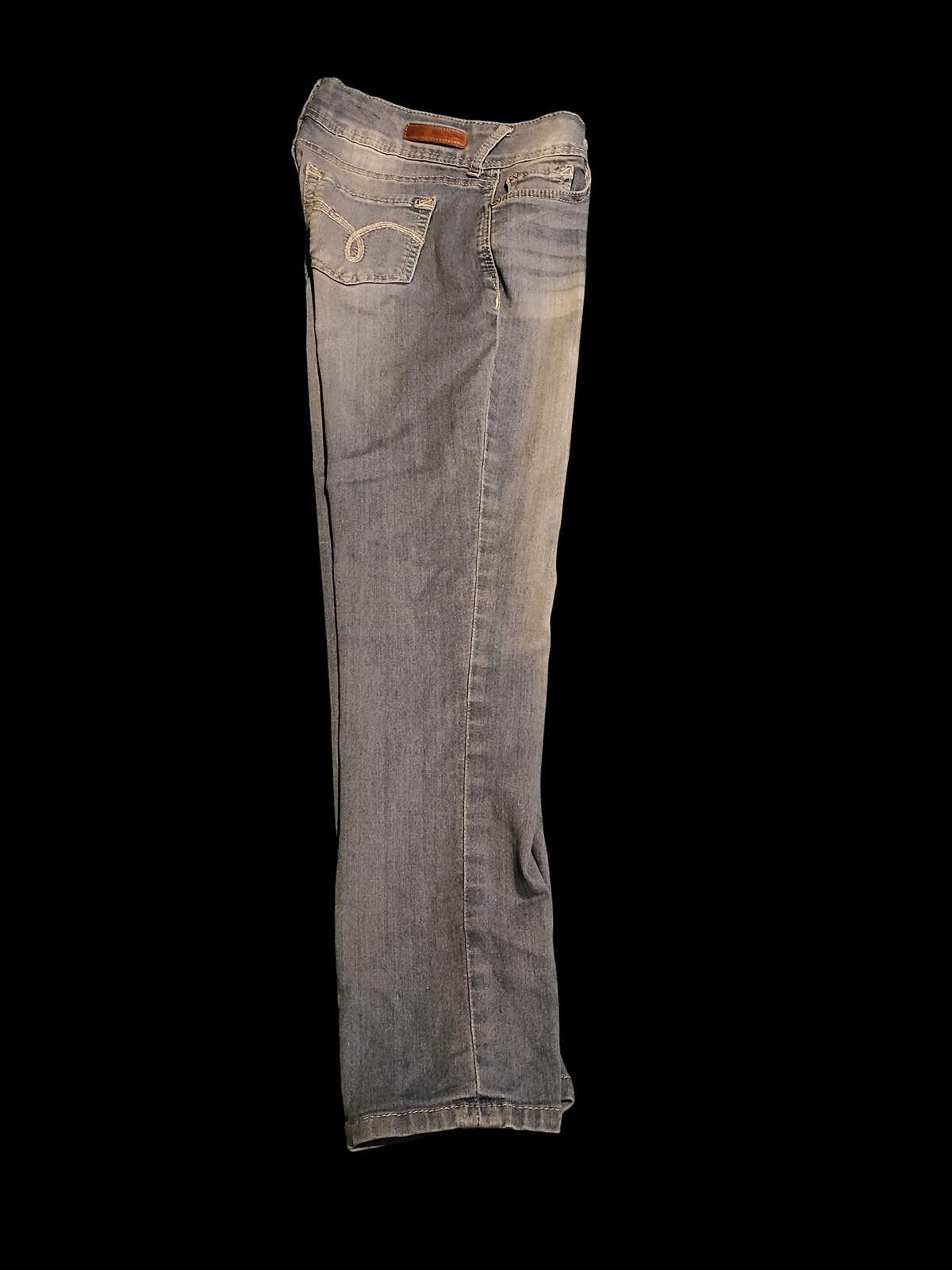 Designer WallFlower Women's Light Wash Straight Jeans Size 7 Size 28" / US 6 / IT 42 - 5 Thumbnail