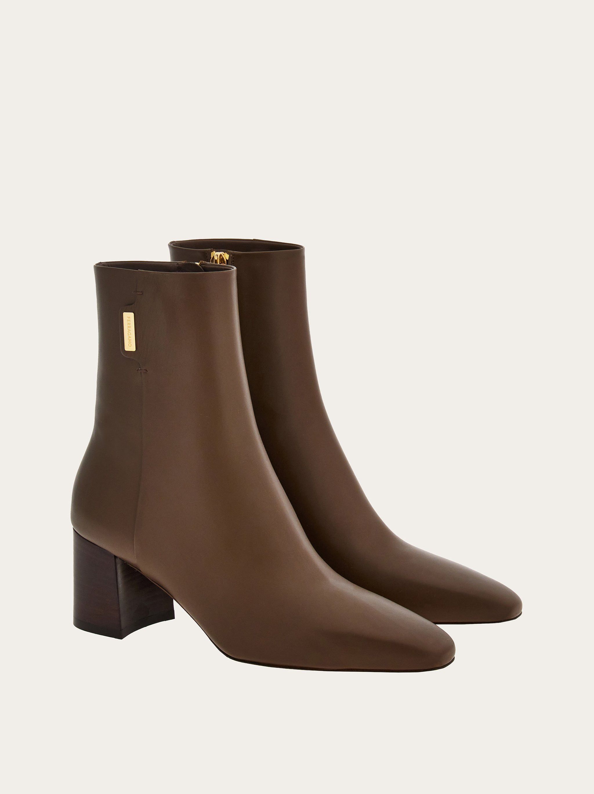 Salvatore Ferragamo o1s1rm0924 Ankle Boots in Dark Brown Size US 9.5 / IT 39.5 - 5 Thumbnail