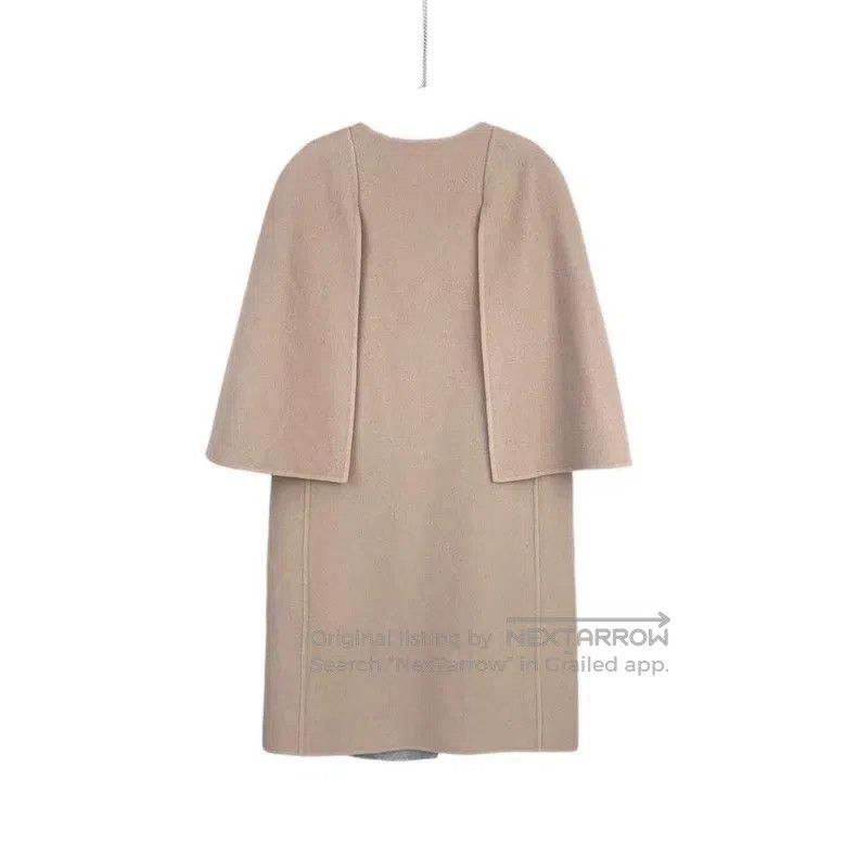 Fendi Fendi Wool cape poncho coat Size XS / US 0-2 / IT 36-38 - 2 Thumbnail