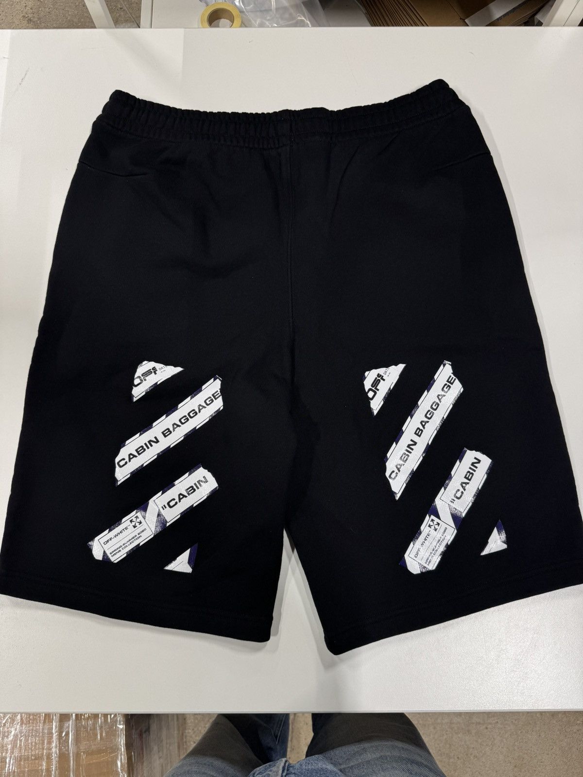 Off-White Off-white Airport Sweatshorts NEW 600$ Size US 36 / EU 52 - 2 Thumbnail