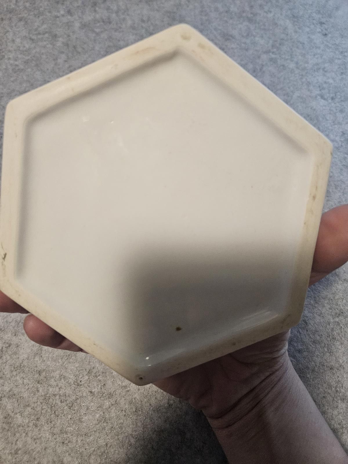 Other White beetle dish Size ONE SIZE - 5 Thumbnail