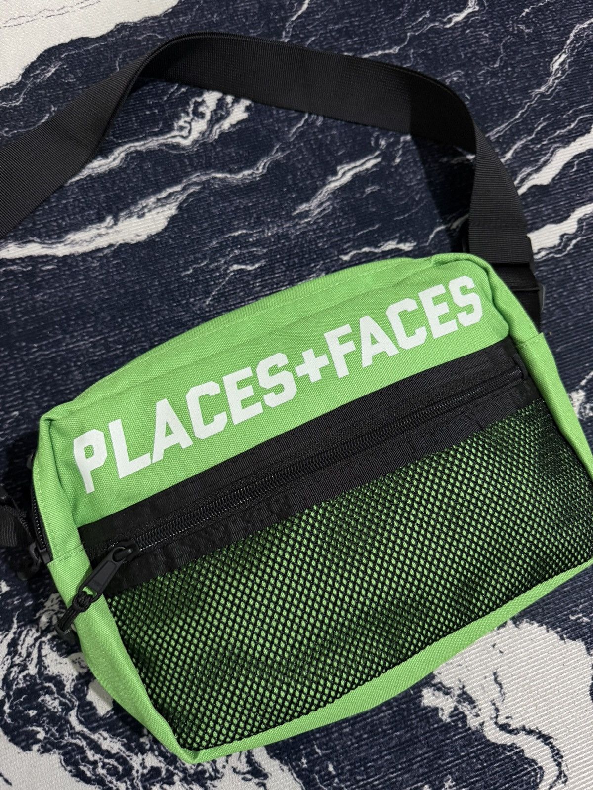 Places + Faces Places+faces shoulder pouch bag Size ONE SIZE - 2 Thumbnail
