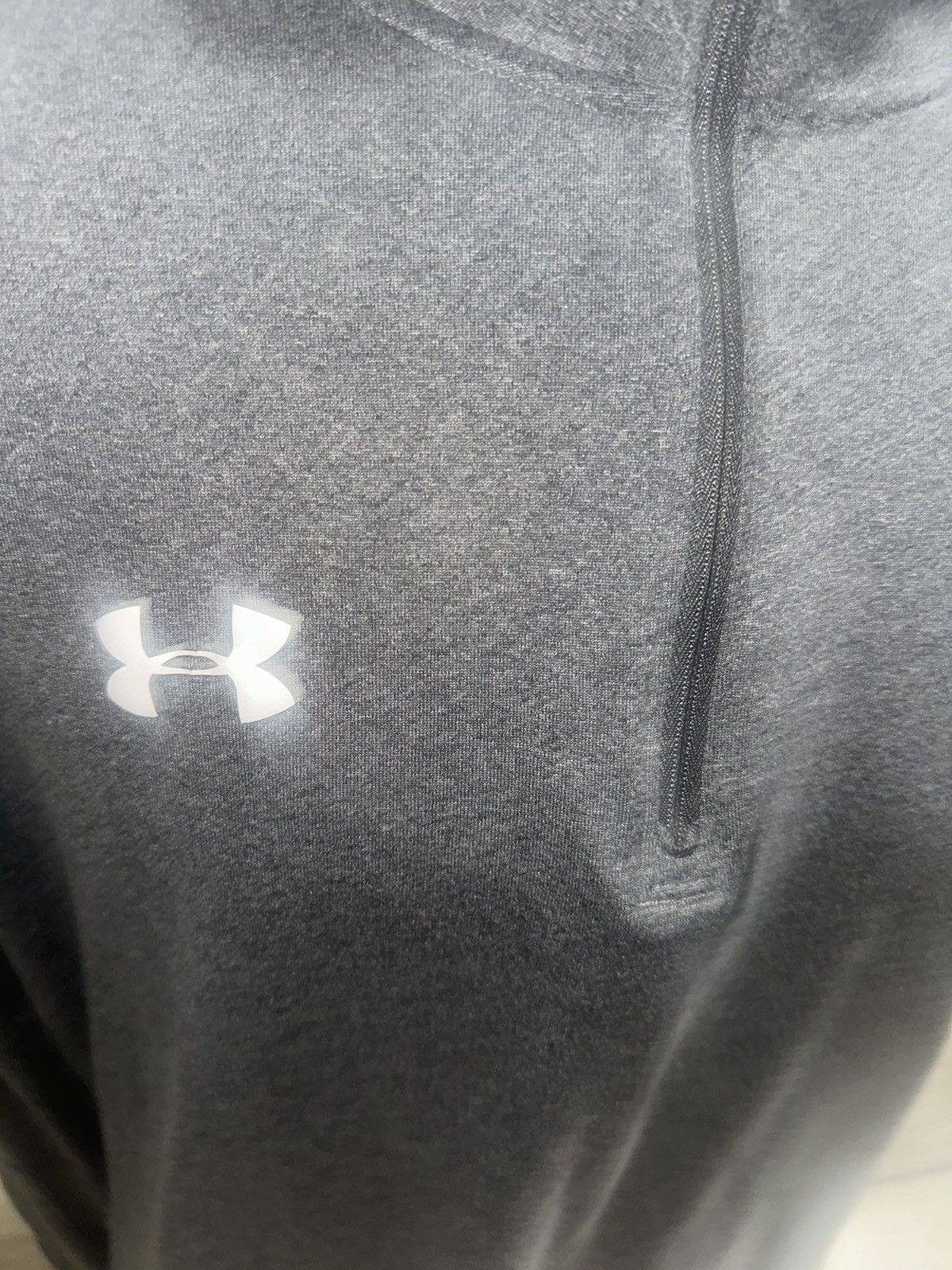 Under Armour Men’s used size XL Under Armour grey pullover long sleeve Size US XL / EU 56 / 4 - 3 Thumbnail
