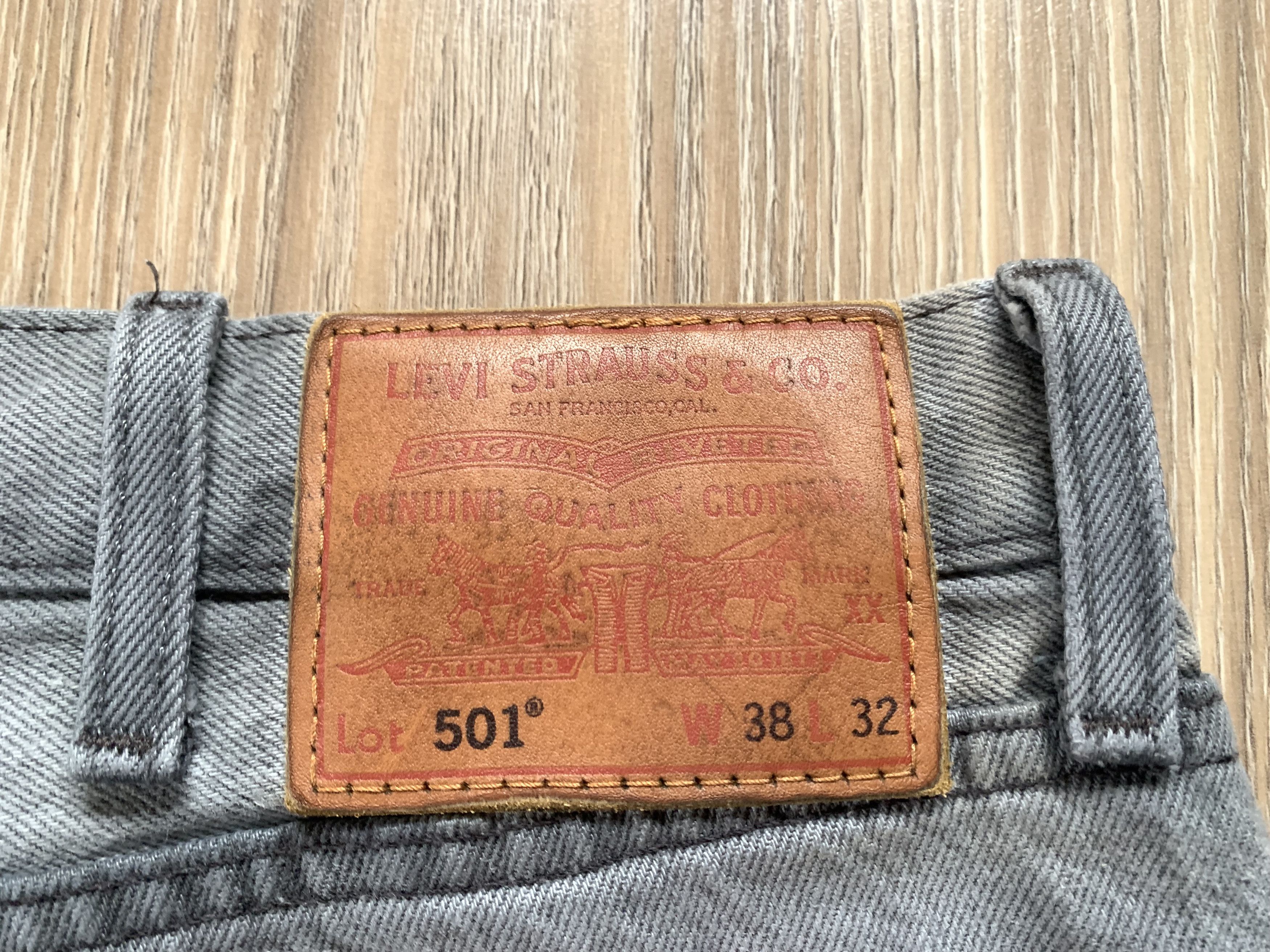Levi's Levi's Premium 501 Gray Light Wax Button Fly Jeans Size US 38 / EU 54 - 7 Thumbnail
