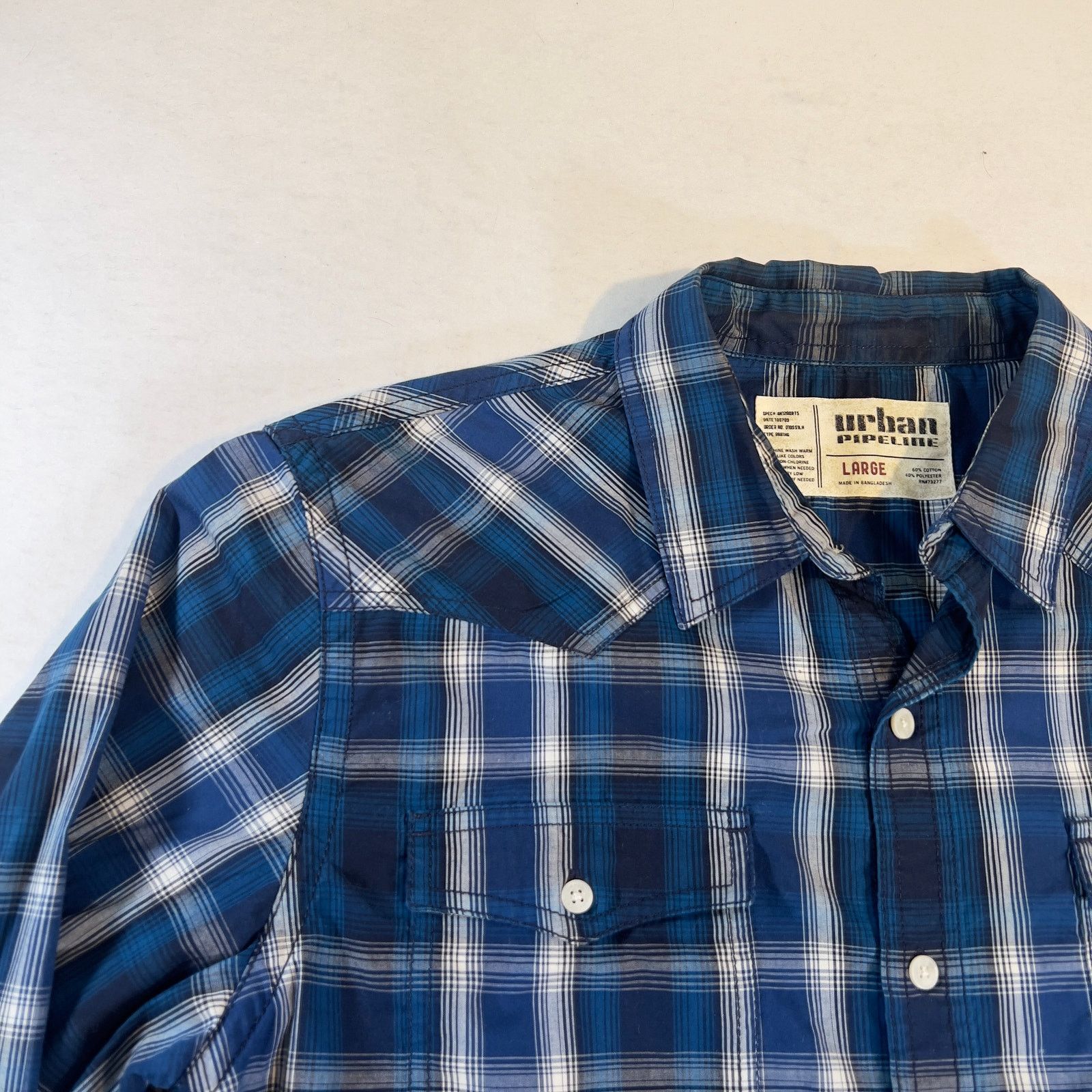 Urban Pipeline Urban Pipeline Button Shirt Men Large Blue White Grey Plaid Size US L / EU 52-54 / 3 - 3 Thumbnail