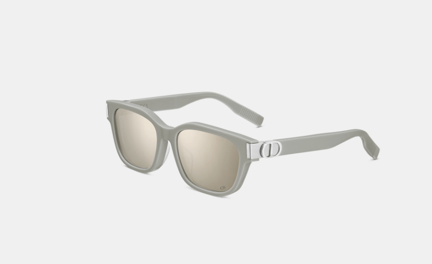 Dior o1w1db10525 Size :OS/ ICONS1 CD Icon Sunglasses in Beige Size ONE SIZE - 1 Thumbnail