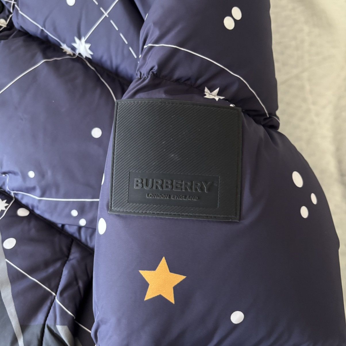 Burberry Burberry Constellation Down Jacket Size US L / EU 52-54 / 3 - 3 Thumbnail