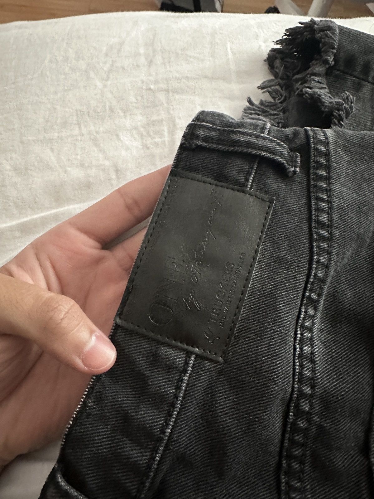 One Teaspoon One x Teaspoon Faded Black Ripped straight Trucker jeans Size 22" - 4 Thumbnail